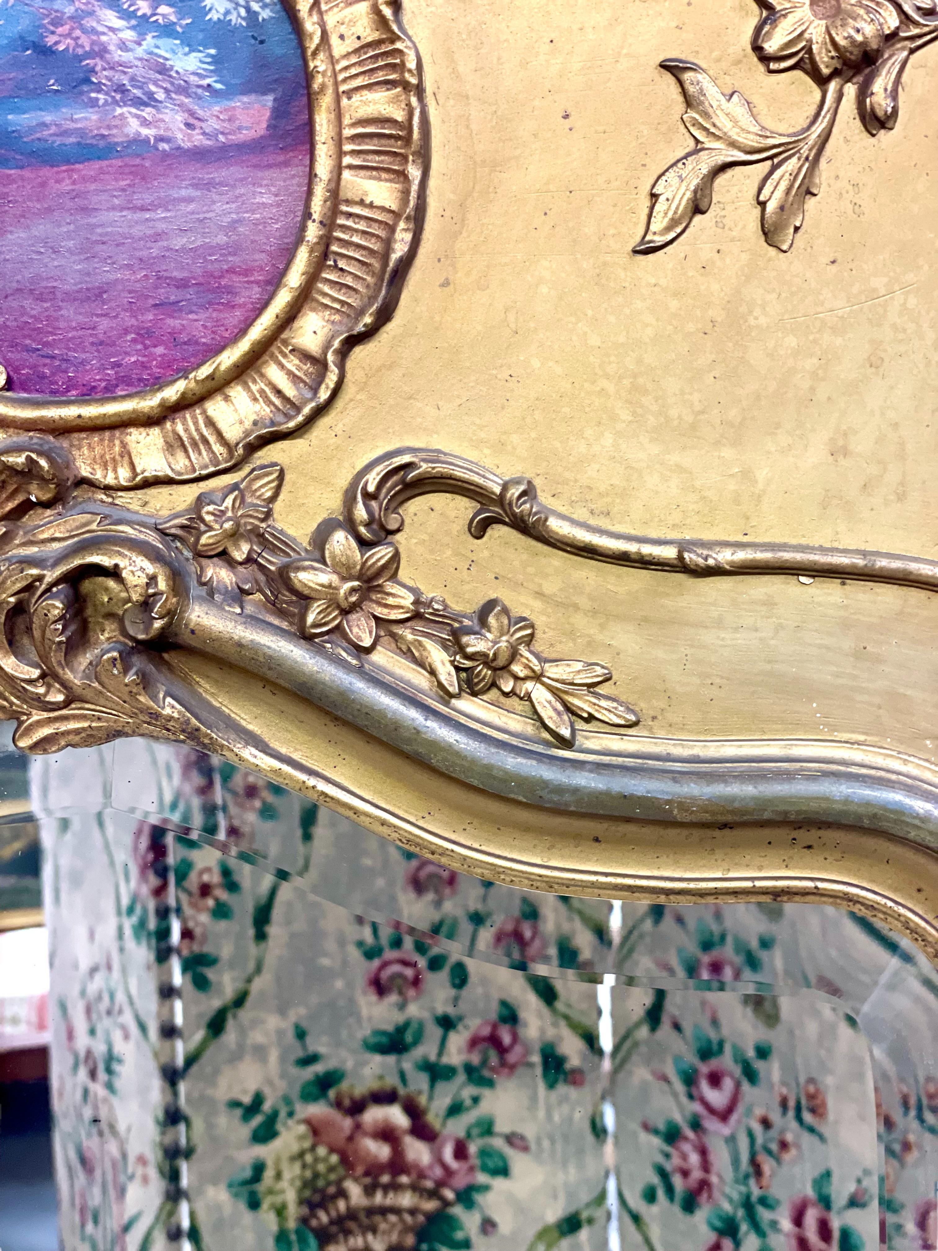 Français Miroir Trumeau Louis XV du 19ème siècle en bois doré en vente