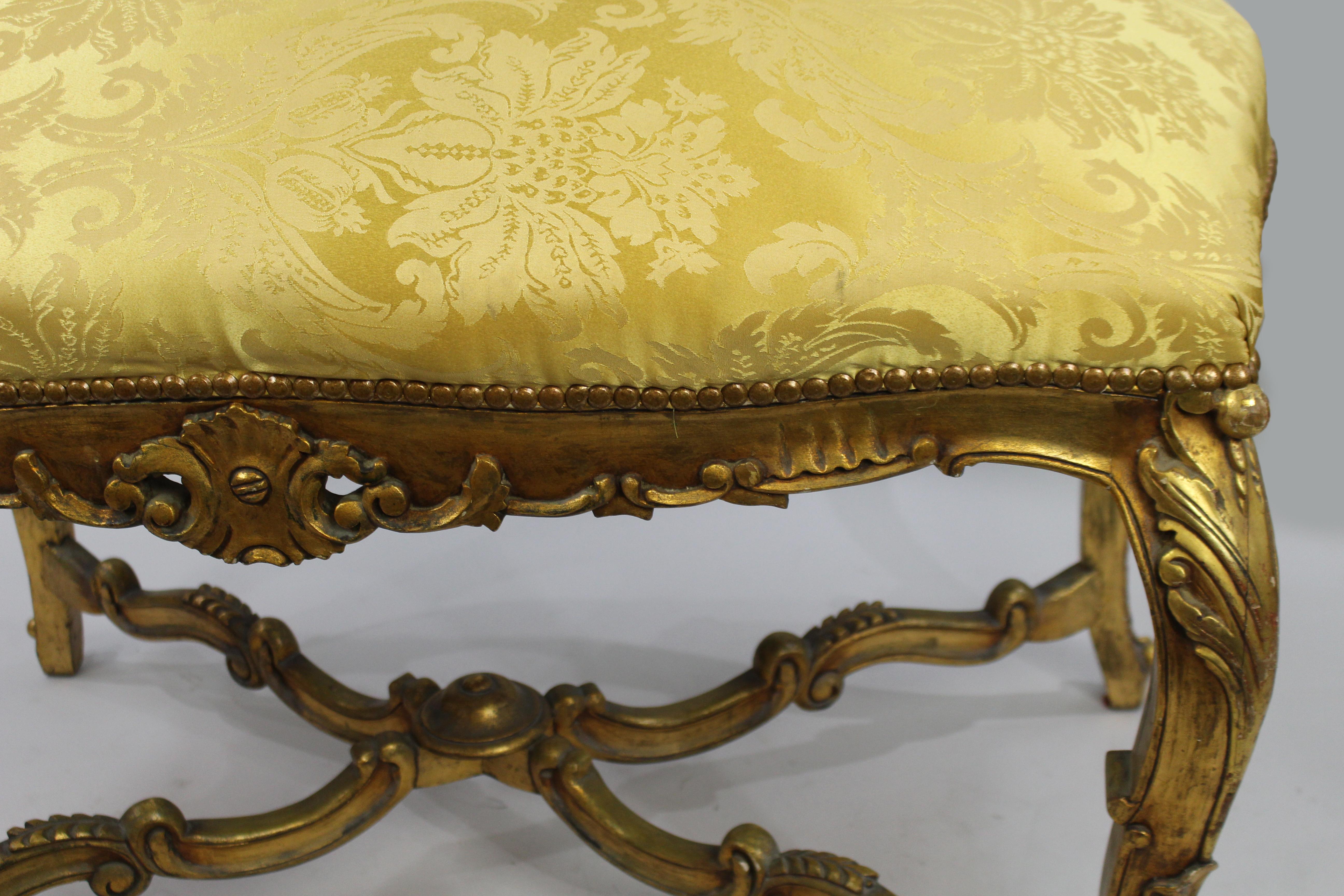 Louis XV Style Giltwood Upholstered Window Seat For Sale 3