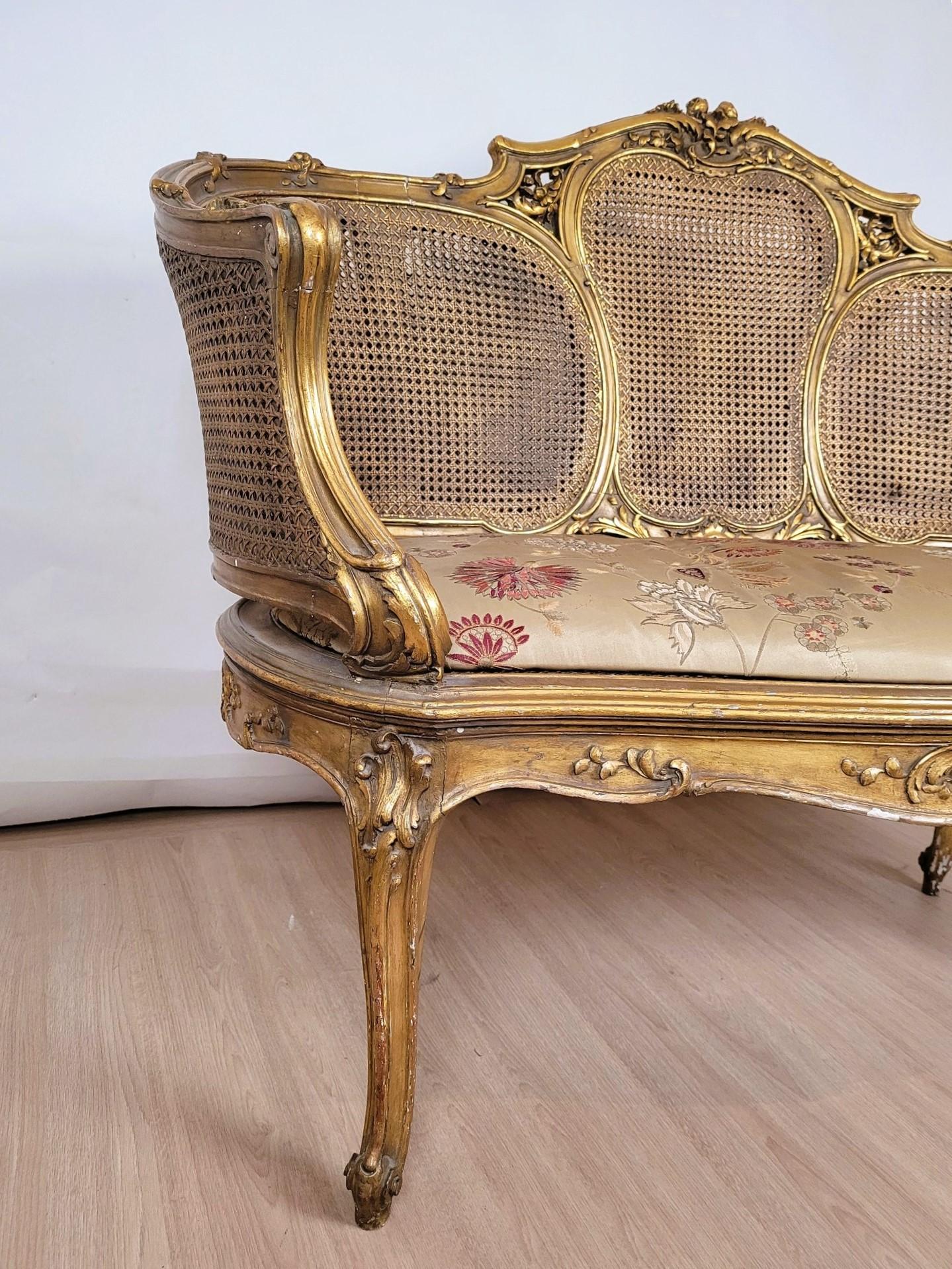 Banc panier doré de style Louis XV, fin du 19ème siècle Bon état - En vente à MARSEILLE, FR