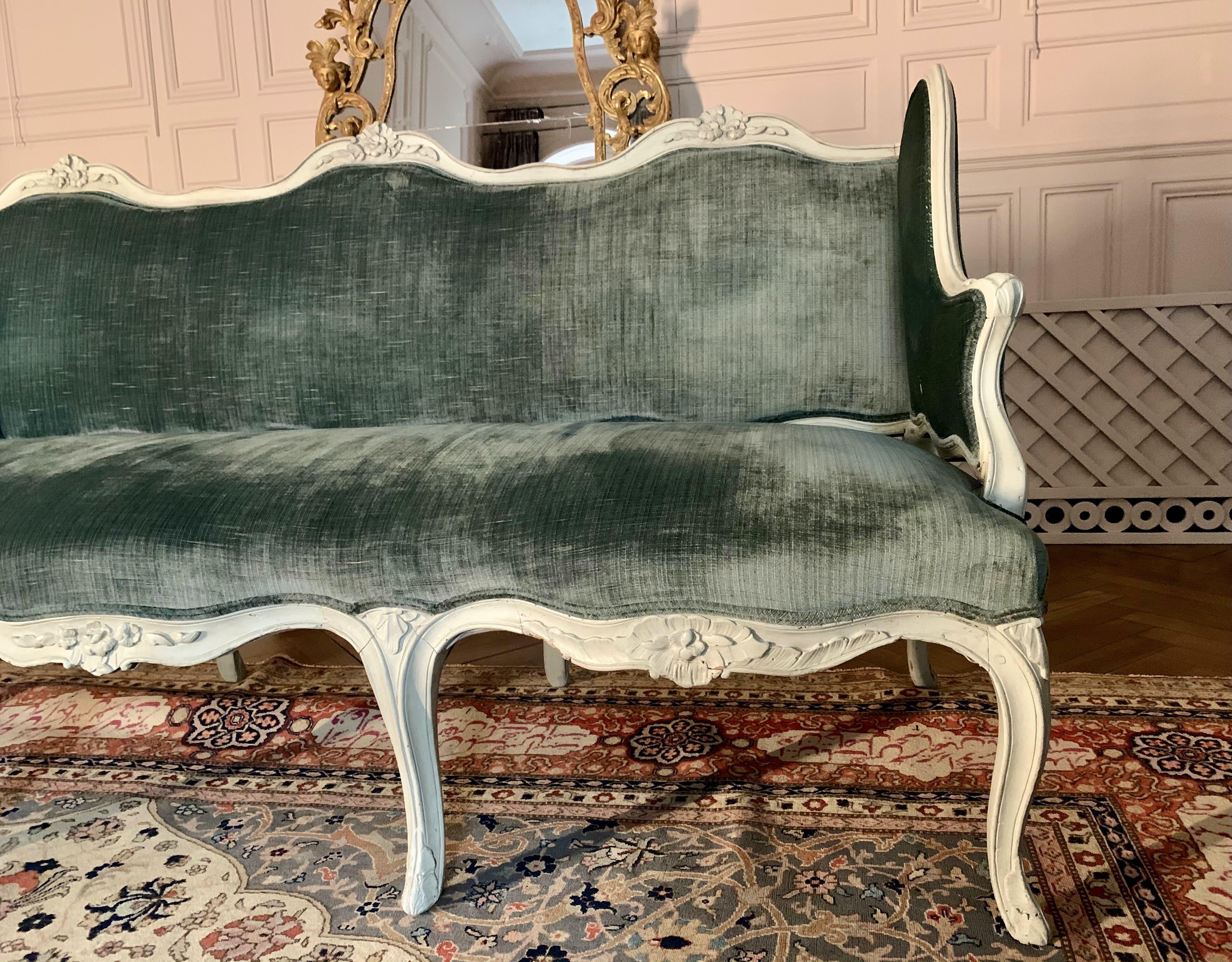 European Louis XV Style Grey, Painted Beechwood Sofa, 20th Century For Sale