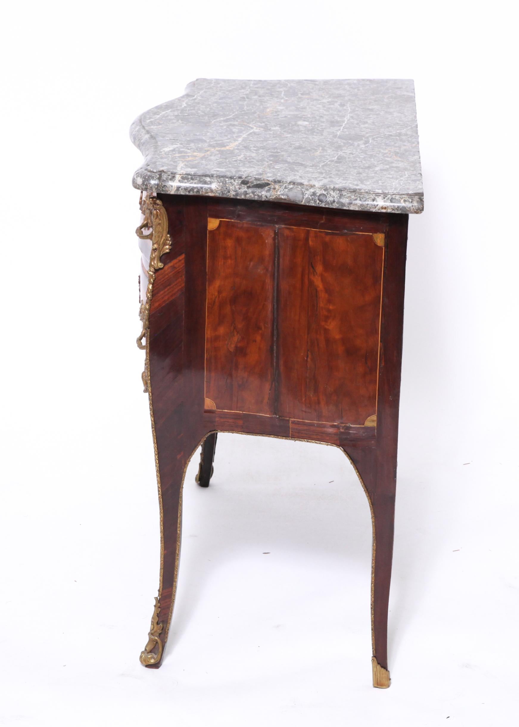 Louis XV Style Inlaid Commode Bombe with Marble Top In Good Condition In New York, NY