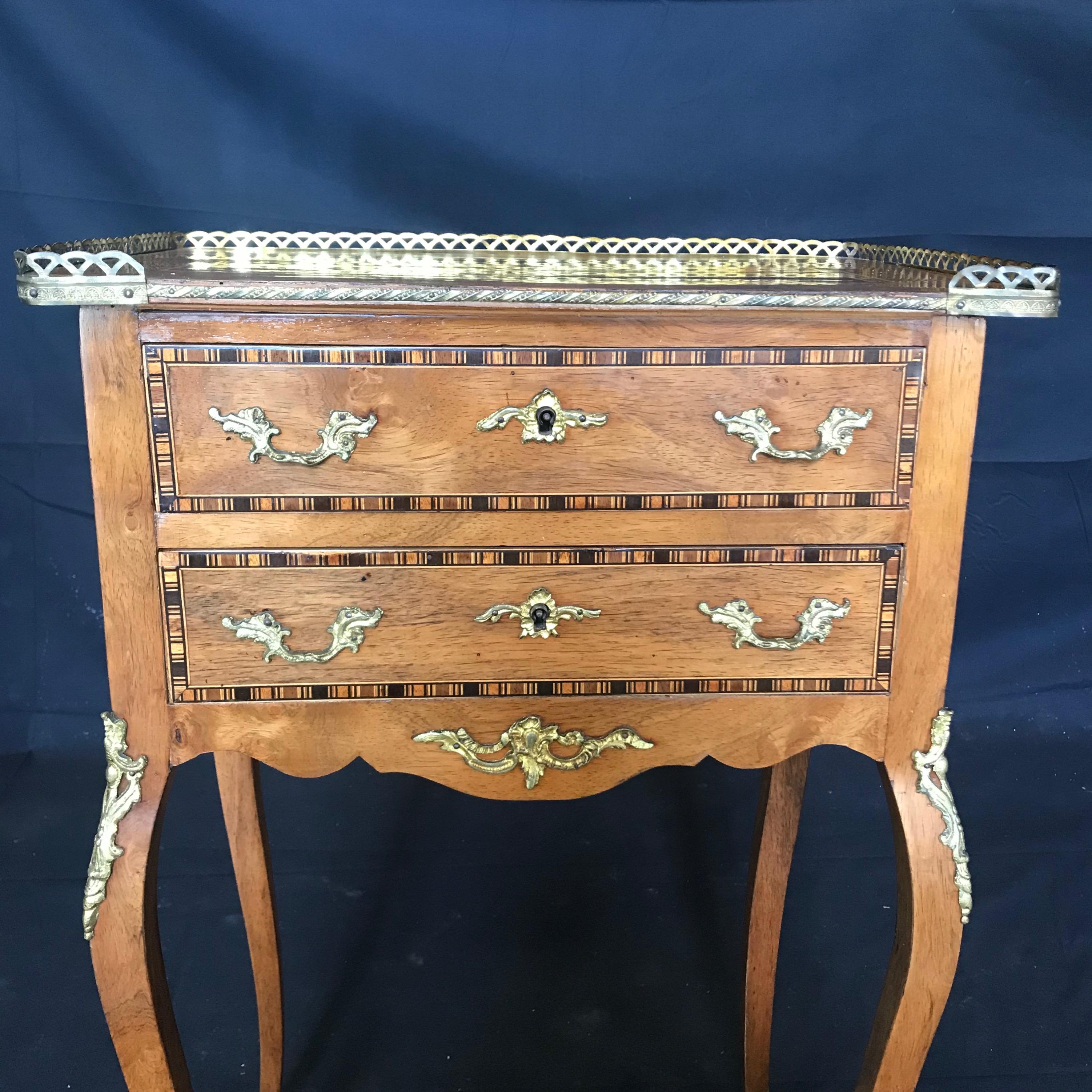 French Louis XV Style Inlaid Nightstand or Side Table with Gold Fretwork