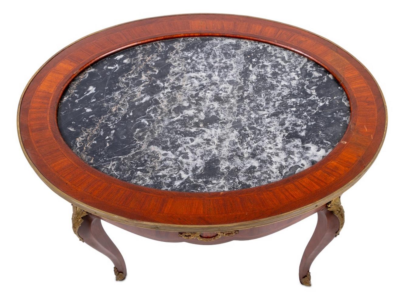 Louis XV Style Kingwood and Marble Oval Low Table In Good Condition For Sale In Astoria, NY