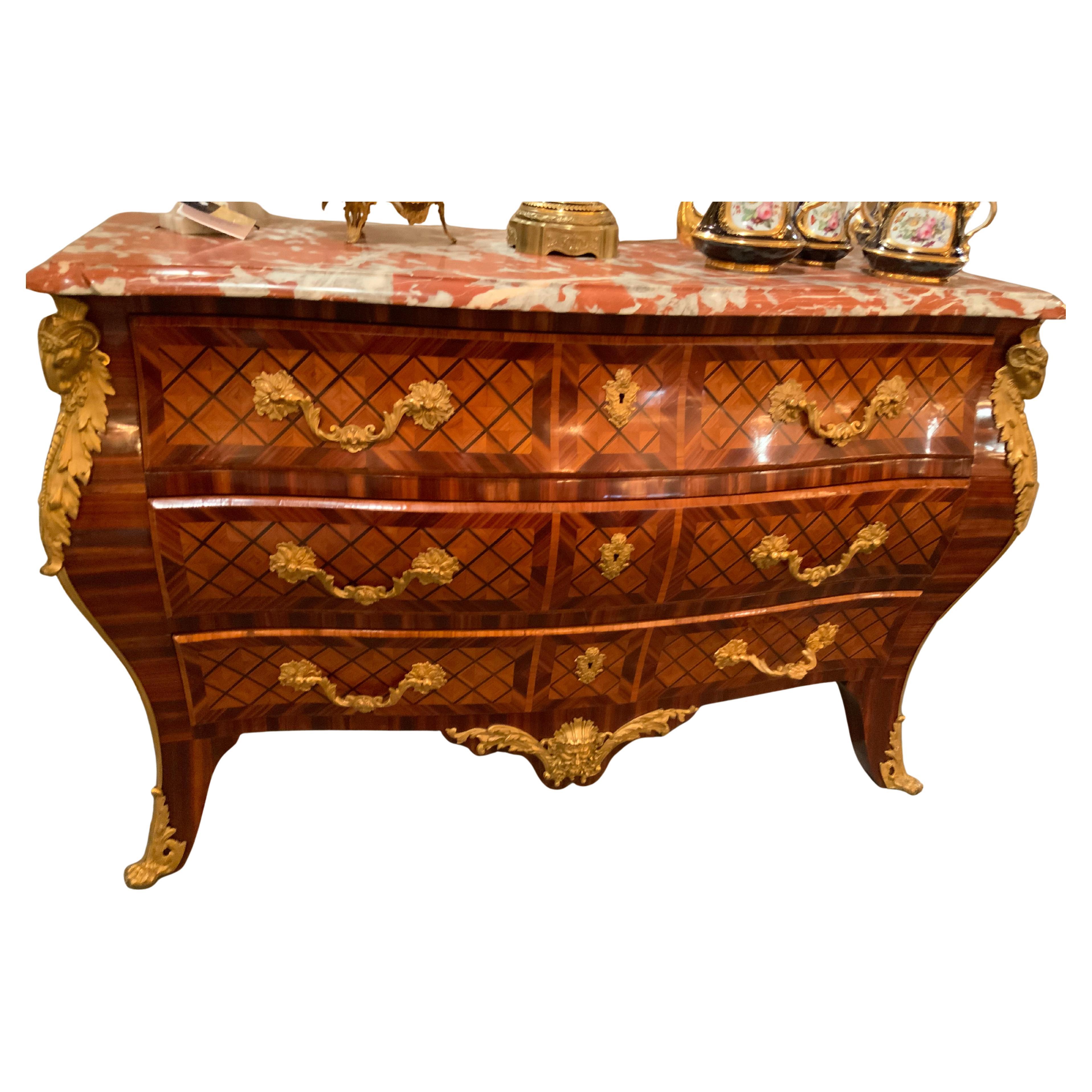 Louis XV- Style kingwood and parquetry commode/chest