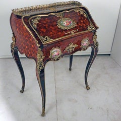 Bureau de Dame aus Veilchenholz im Louis XV.-Stil von Alphonse Giroux et Cie