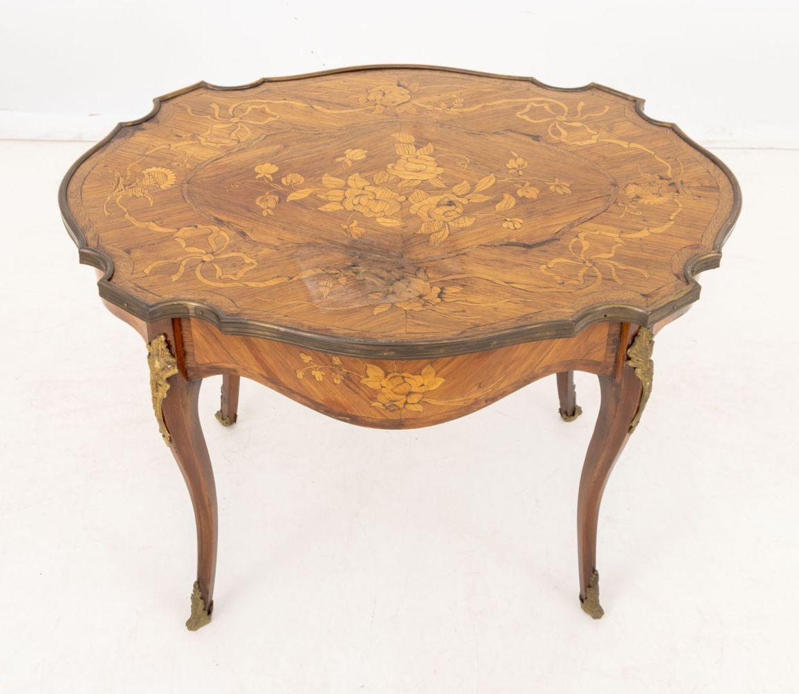 French Louis XV Style Kingwood Marquetry Coffee Table For Sale
