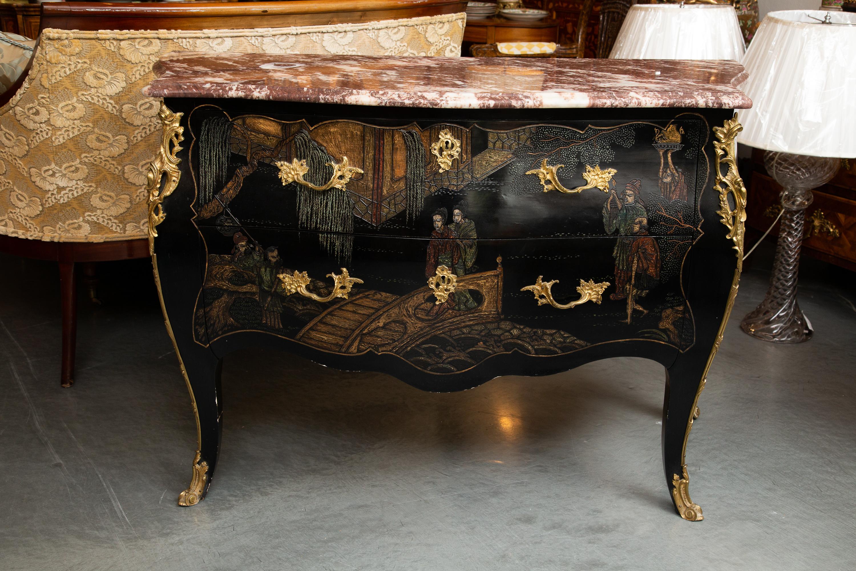 Louis XV Style Lacquered Chinoiserie Commode In Good Condition In WEST PALM BEACH, FL