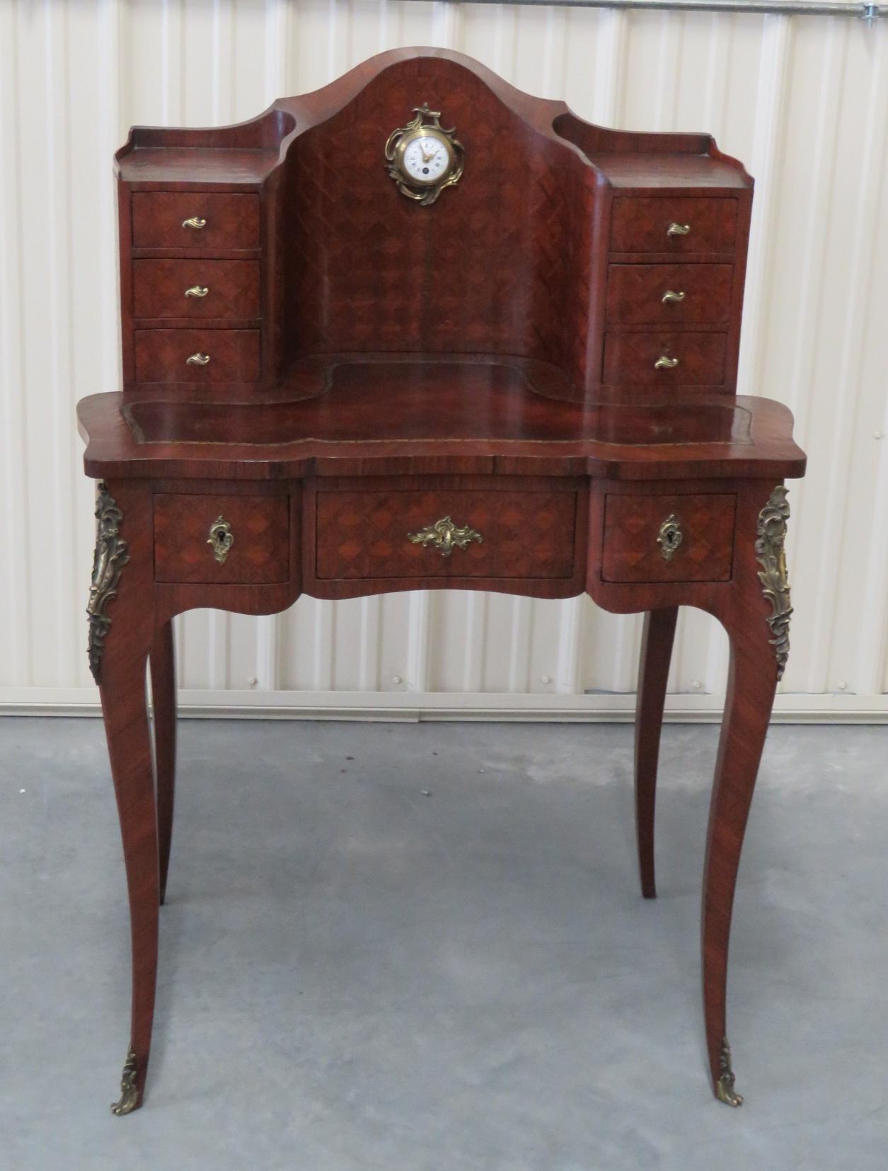 Inlay Rare Size Rosewood French Louis XVI Leather Top Rosewood Desk With Clock 