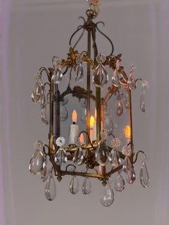 Louis XV style lantern in bronze with drop-shaped prisms, around 1900