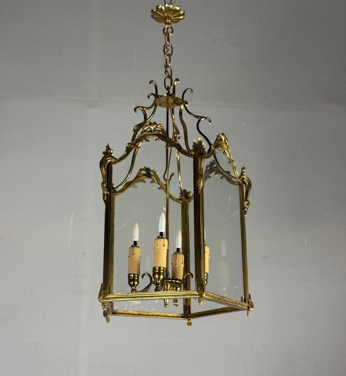 Louis XV style lantern in gilded bronze, circa 1920 For Sale 4