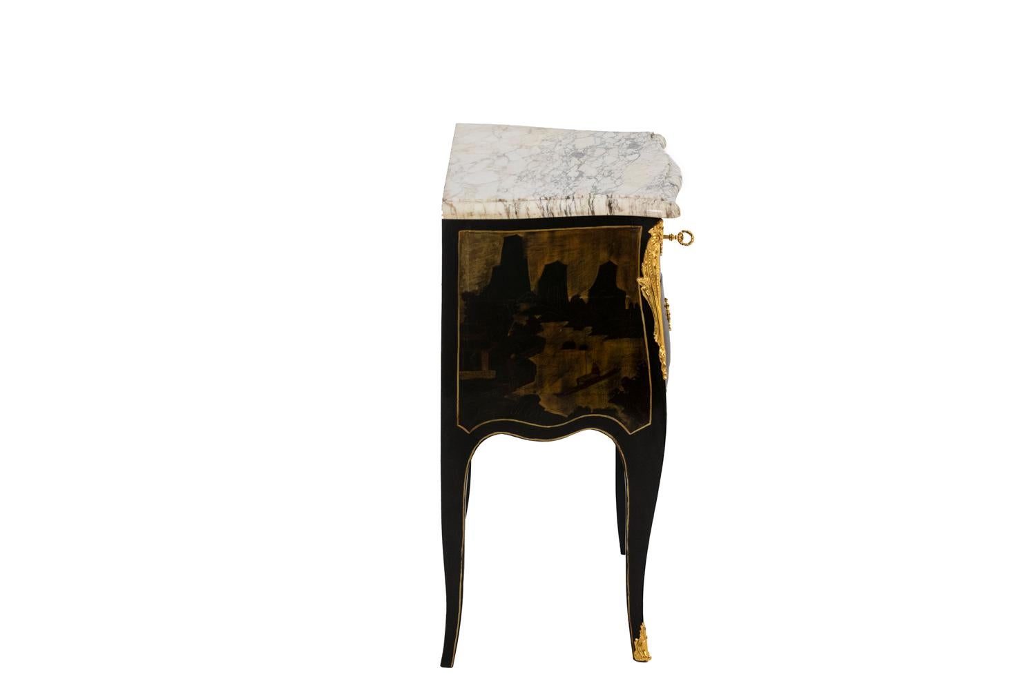 Wood Louis XV Style Living Room Table in Chinese Lacquer, circa 1880 For Sale