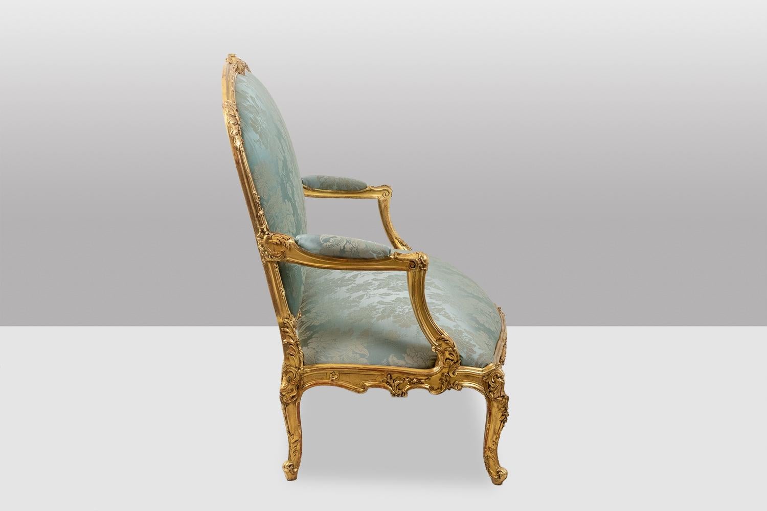 salon de style Louis XV avec cadre en bois doré. Circa 1880. Excellent état - En vente à Saint-Ouen, FR