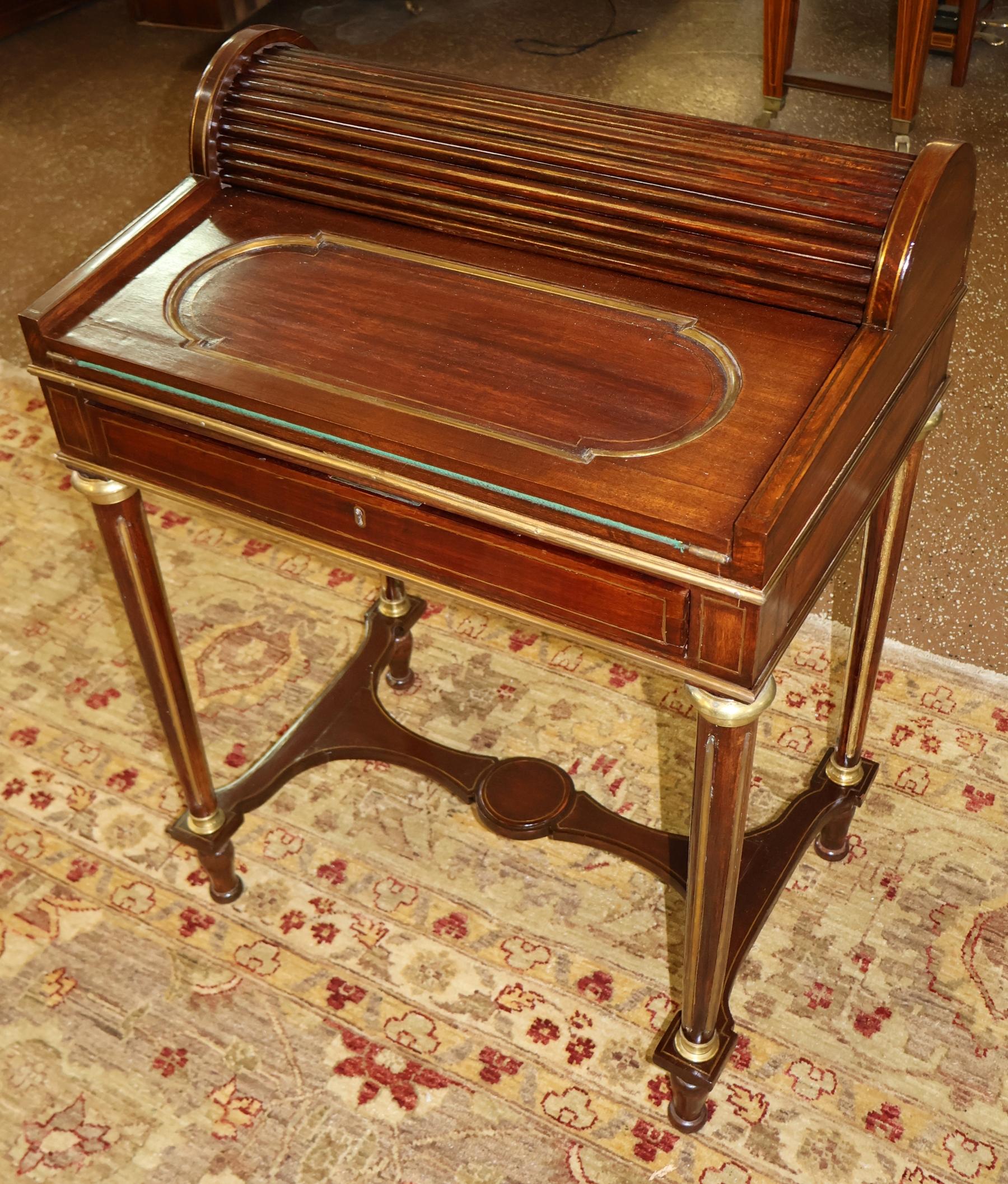 Louis XV Style Mahogany Cylinder Desk Ladies Desk Manner of Sormani / Kreiger In Good Condition For Sale In Long Branch, NJ