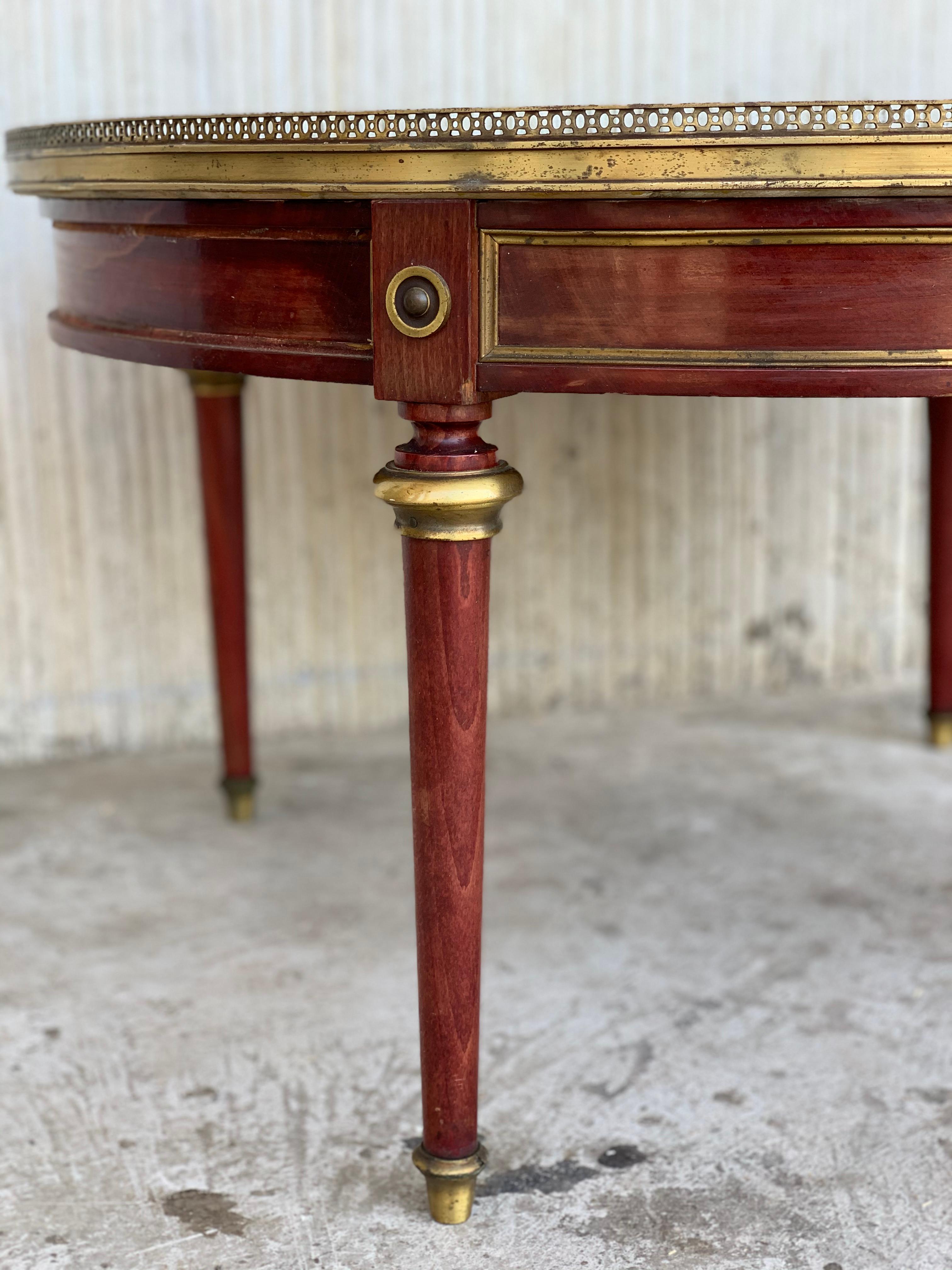 20th Century Louis XV Style Mahogany and Marble-Top Round Coffee Table with Bronze Mounts