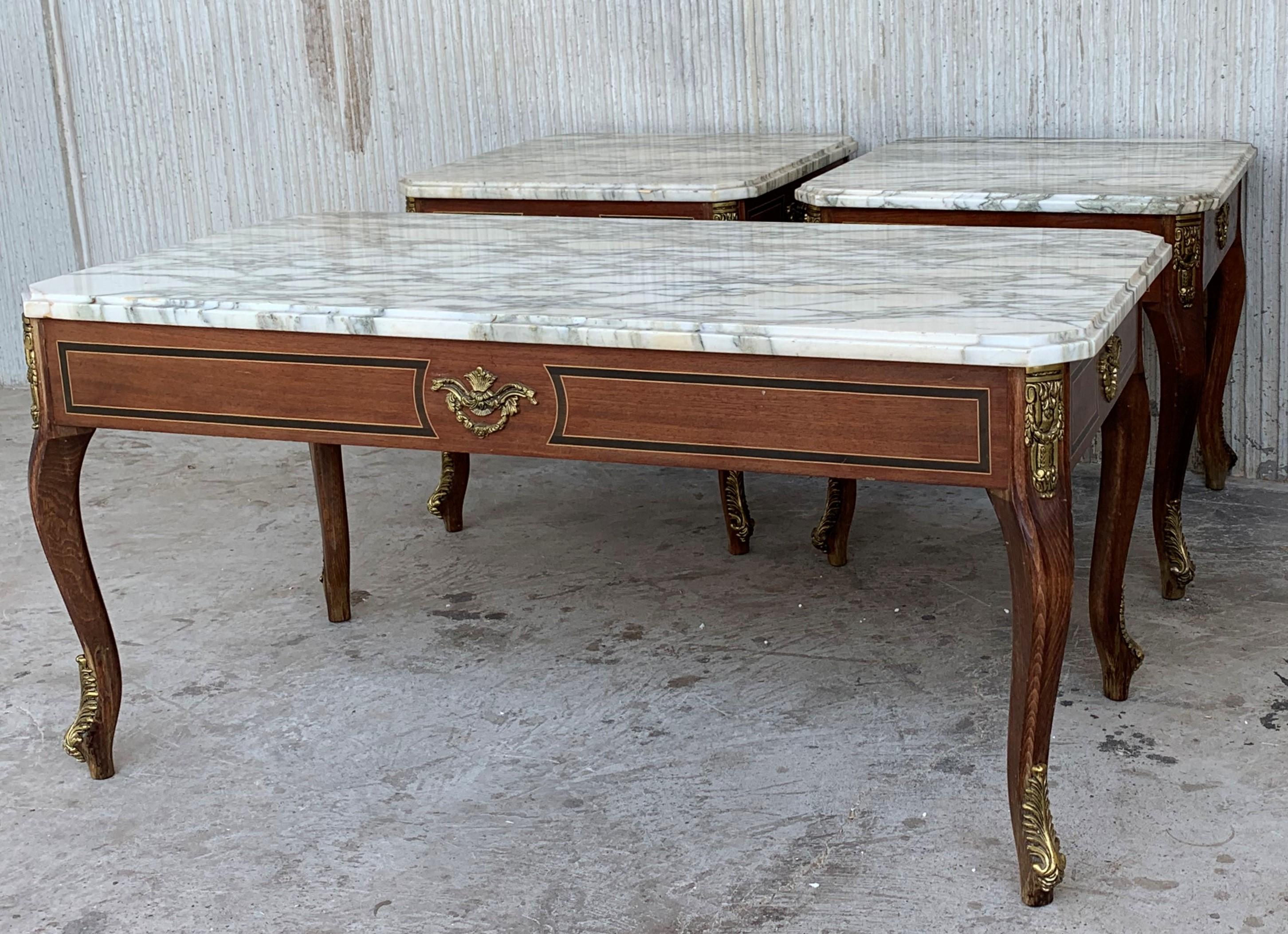 Spanish Louis XV Style Mahogany and Marble-Top Set of Three Coffee Table with Bronze
