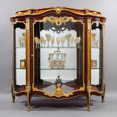 Louis XV Style Mahogany Vitrine by François Linke, France Circa 1900