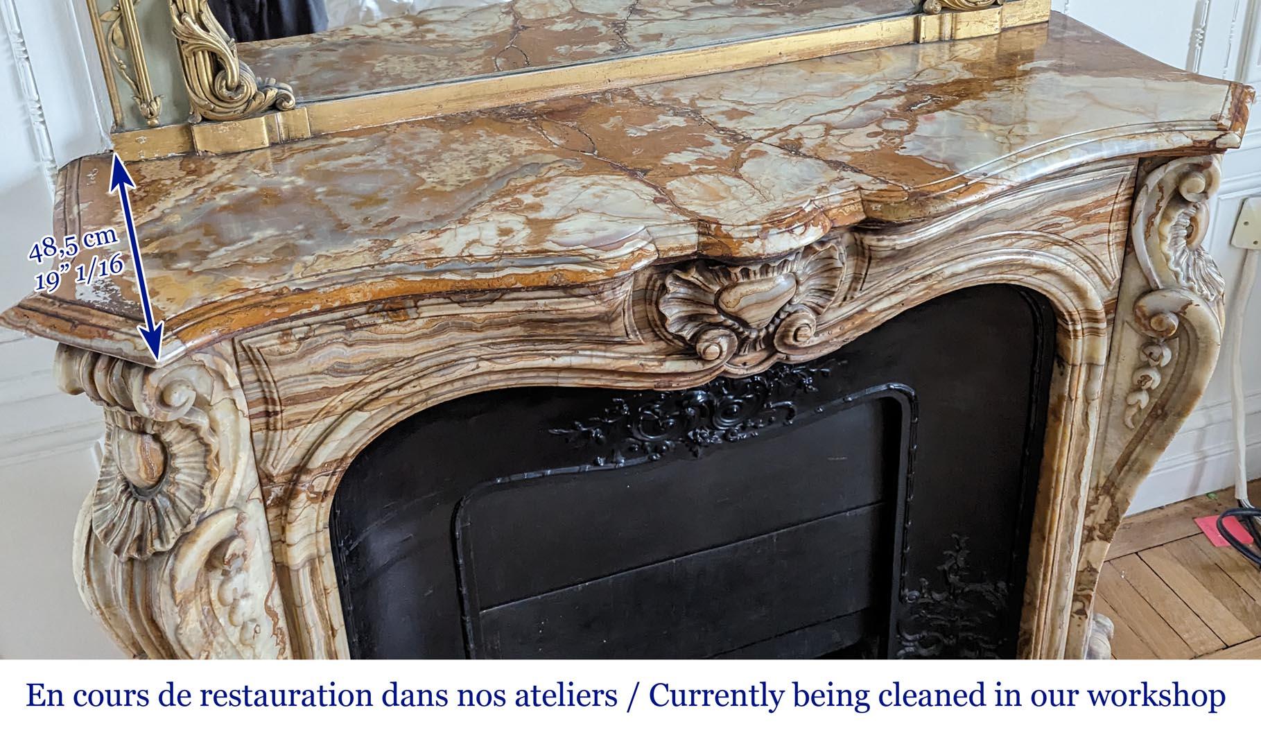 Louis XV style mantel in onyx For Sale 7
