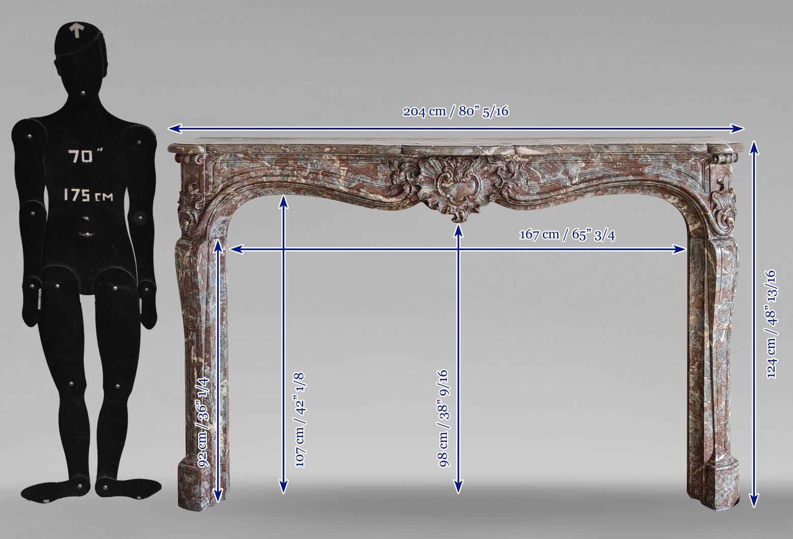 Cheminée de style Louis XV en marbre Rouge Royal, 18ème siècle en vente 6