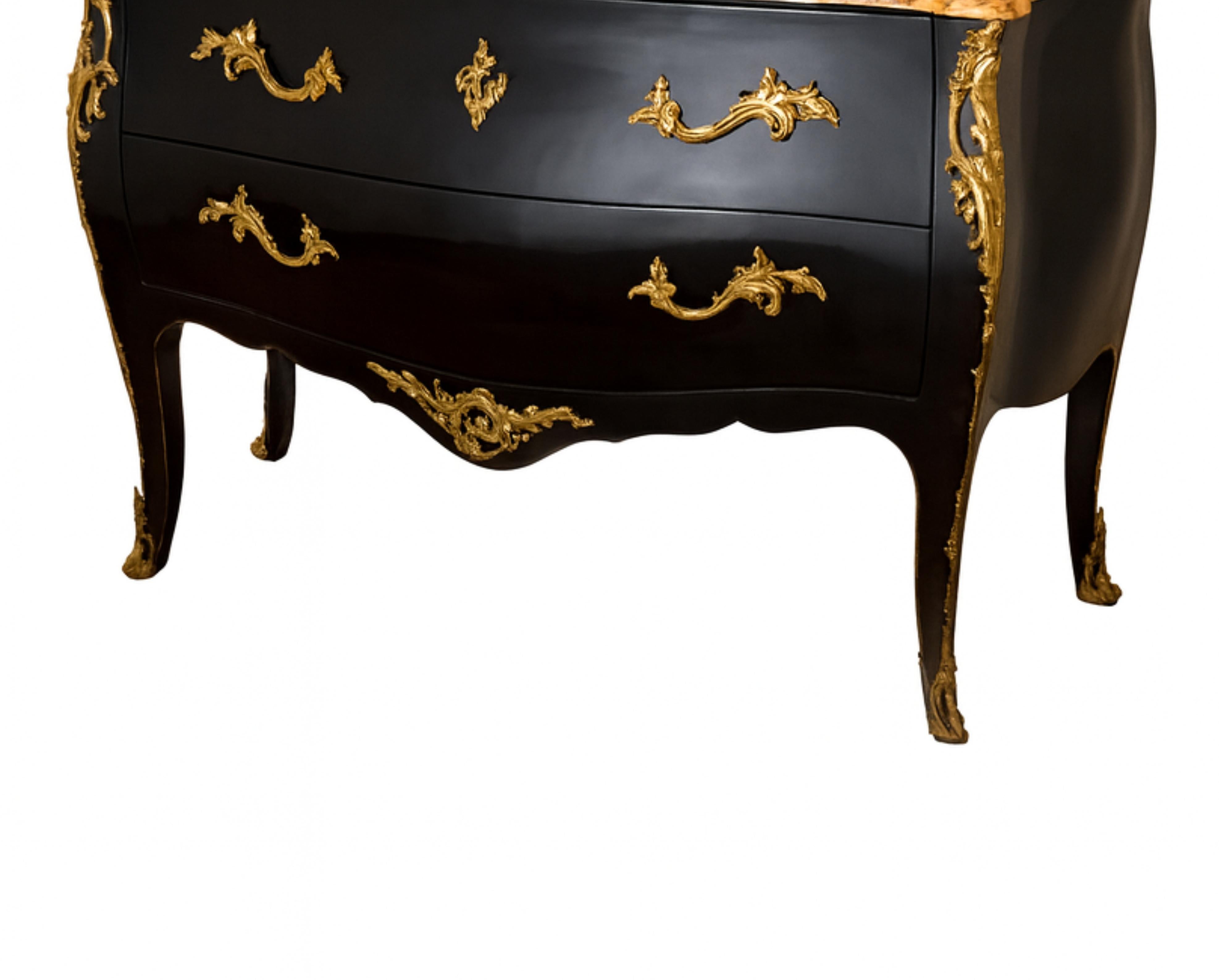Ottone Commode in stile Luigi XV in marmo e lacca nera, XIX secolo in vendita