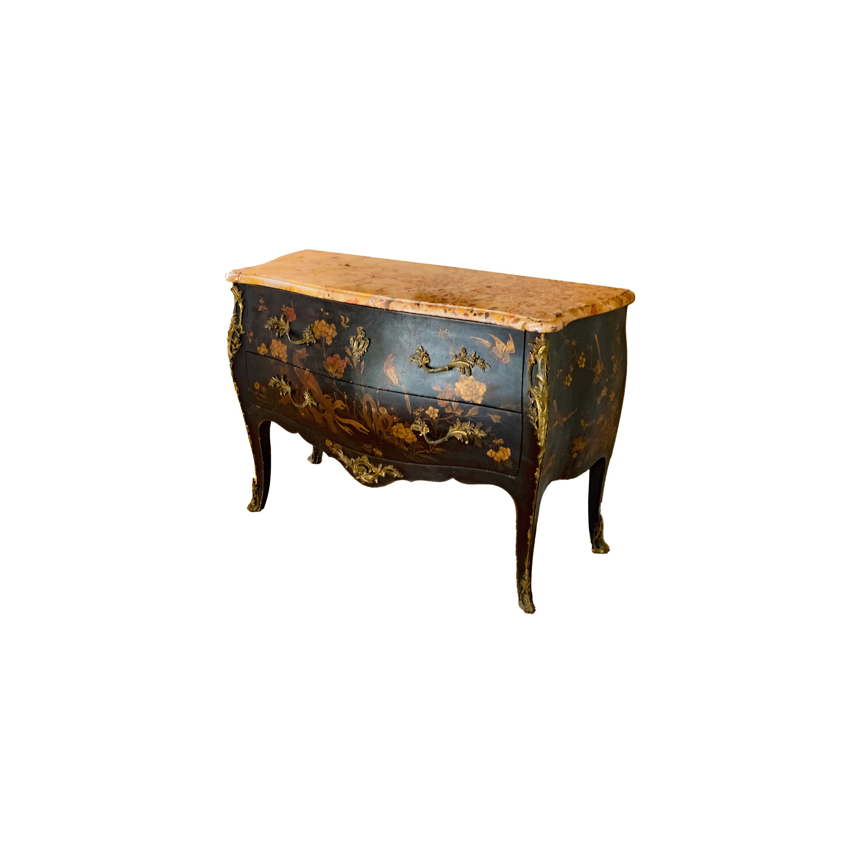 Louis XV Style Marble Top Chinese Lacquered Stamped Commode In Good Condition For Sale In Lisbon, PT