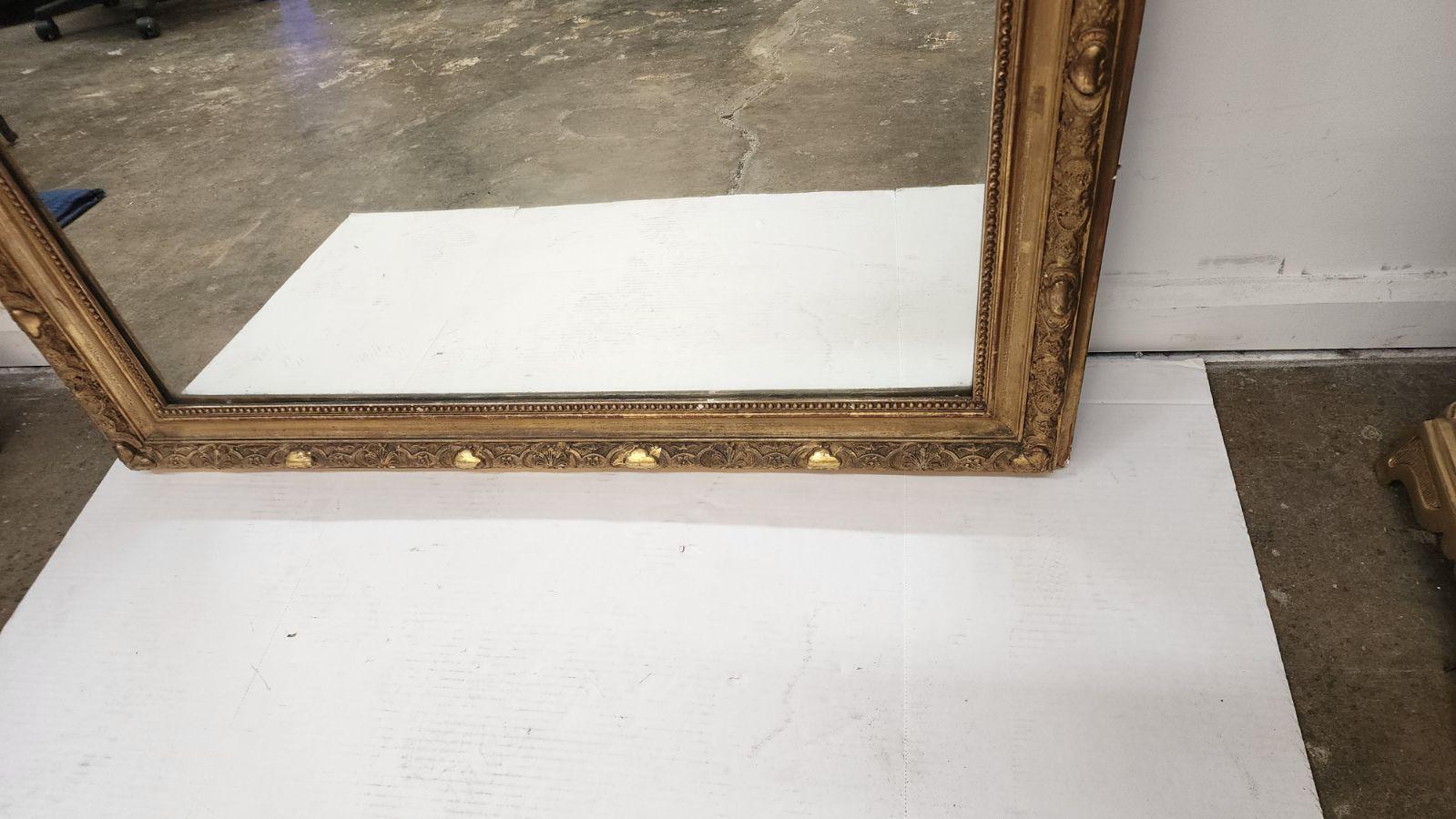 Louis XV Style Mirror In Good Condition For Sale In Dallas, TX