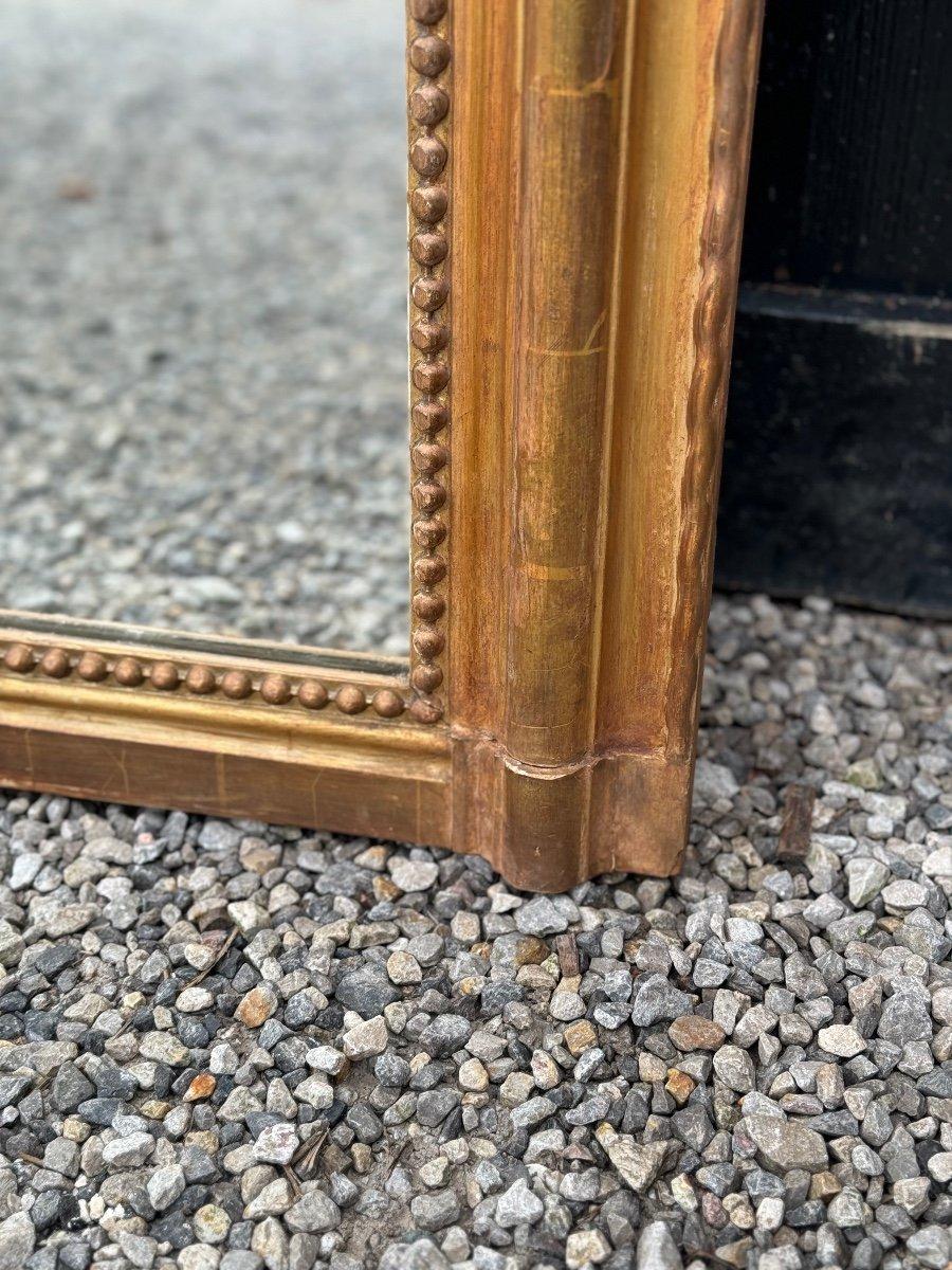 Spiegel im Stil Ludwigs XV. aus stuckiertem und vergoldetem Holz, CIRCA 1880 im Angebot 4