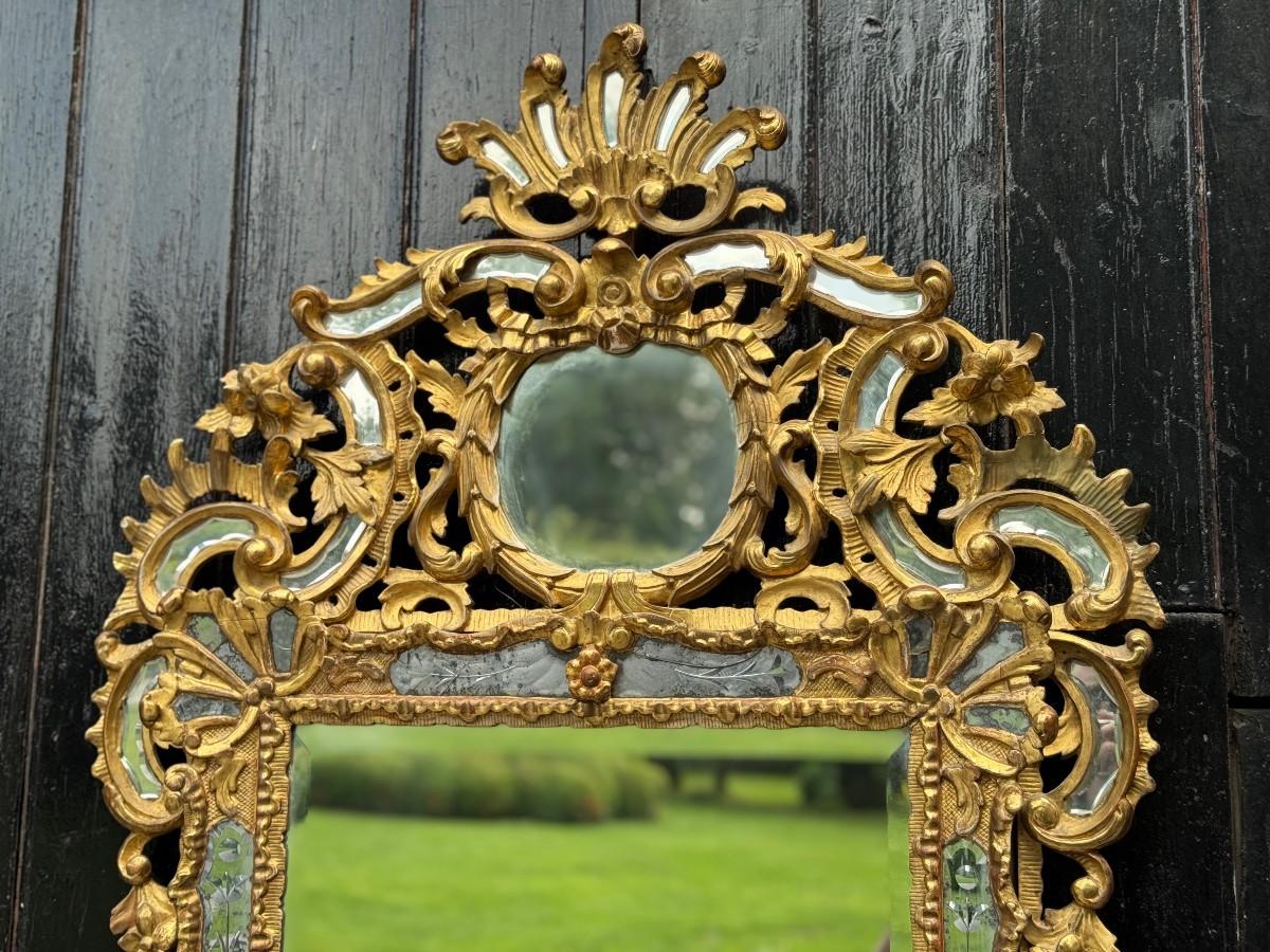 Venetian mirror with scalloped edges, made of colourless Murano glass, circa 1880