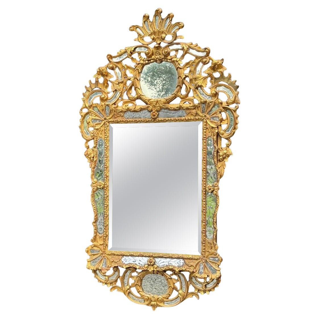 Spiegel im Stil Louis XV mit Glasperlen in vergoldetem Holz, Anfang 19. im Angebot