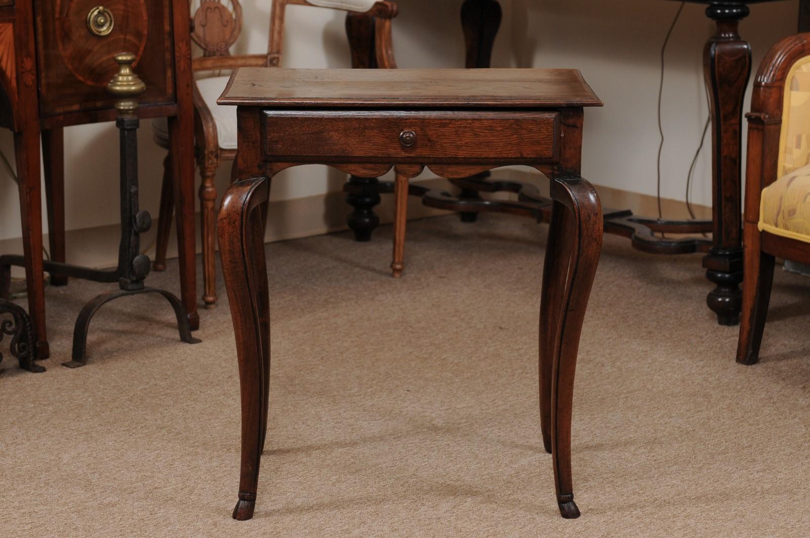 Louis XV Style Oak Side Table with Drawer & Cabriole Legs, France 19th Century For Sale 8
