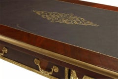 Schreibtisch im Stil von Louis XV., Goldbronze-gefasst, Bronze-Dore, Bureau-Teller, Schreibtisch!