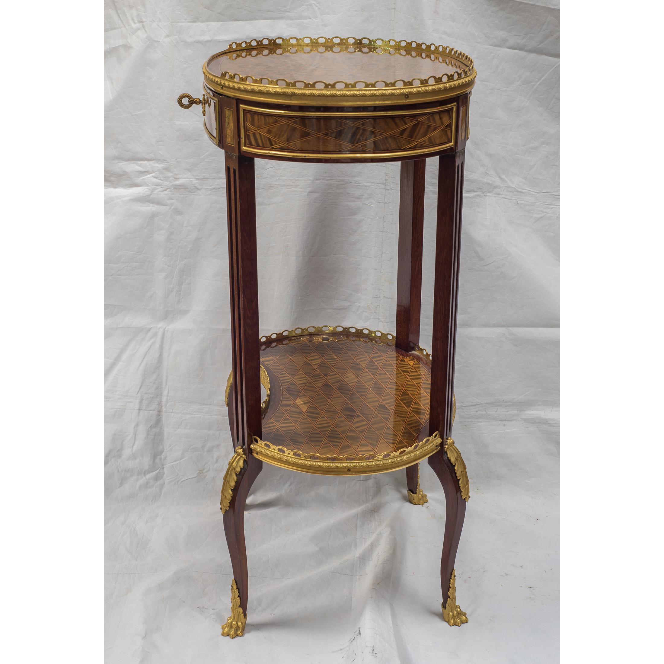 French Louis XV-Style Ormolu-Mounted Inlaid Tulipwood and Mahogany Galleried Oval Table For Sale