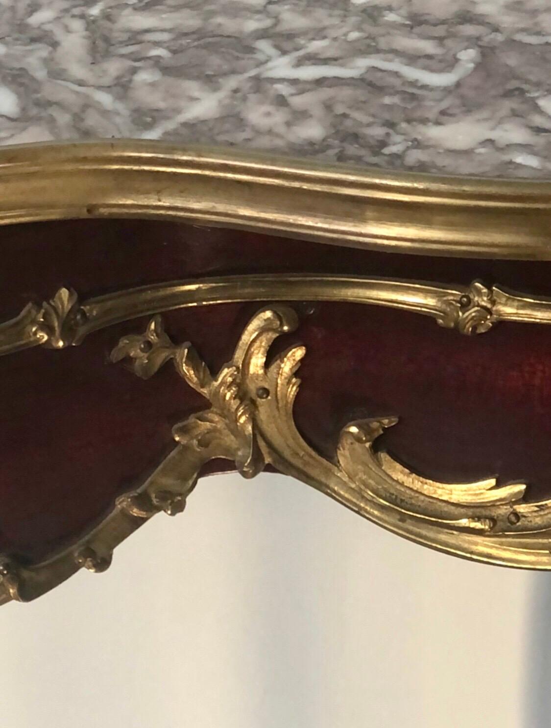 Louis XV-Style Ormolu-Mounted Mahogany and Marble-Top Side Table For Sale 4