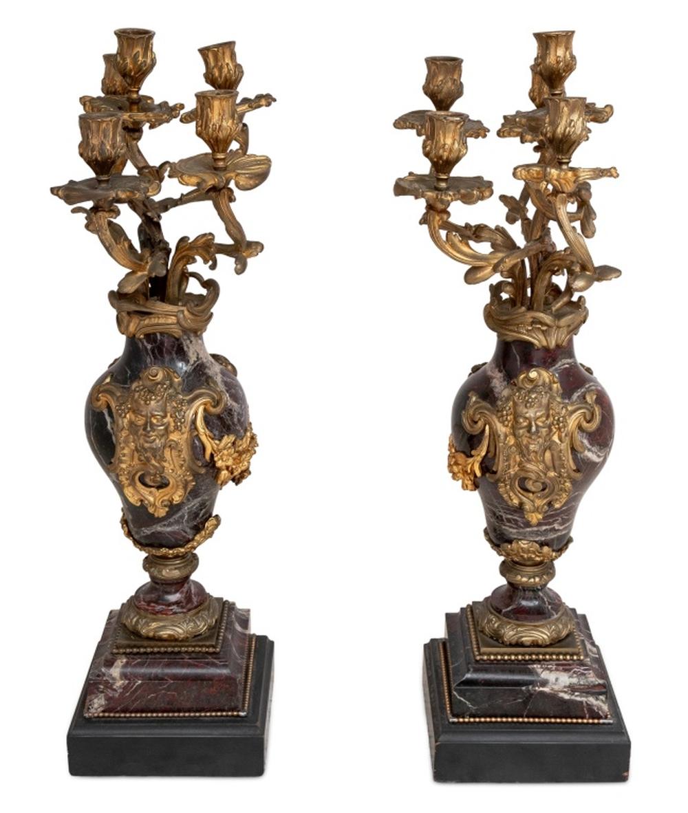 Inconnu Candélabre de style Louis XV monté en marbre, 2 en vente