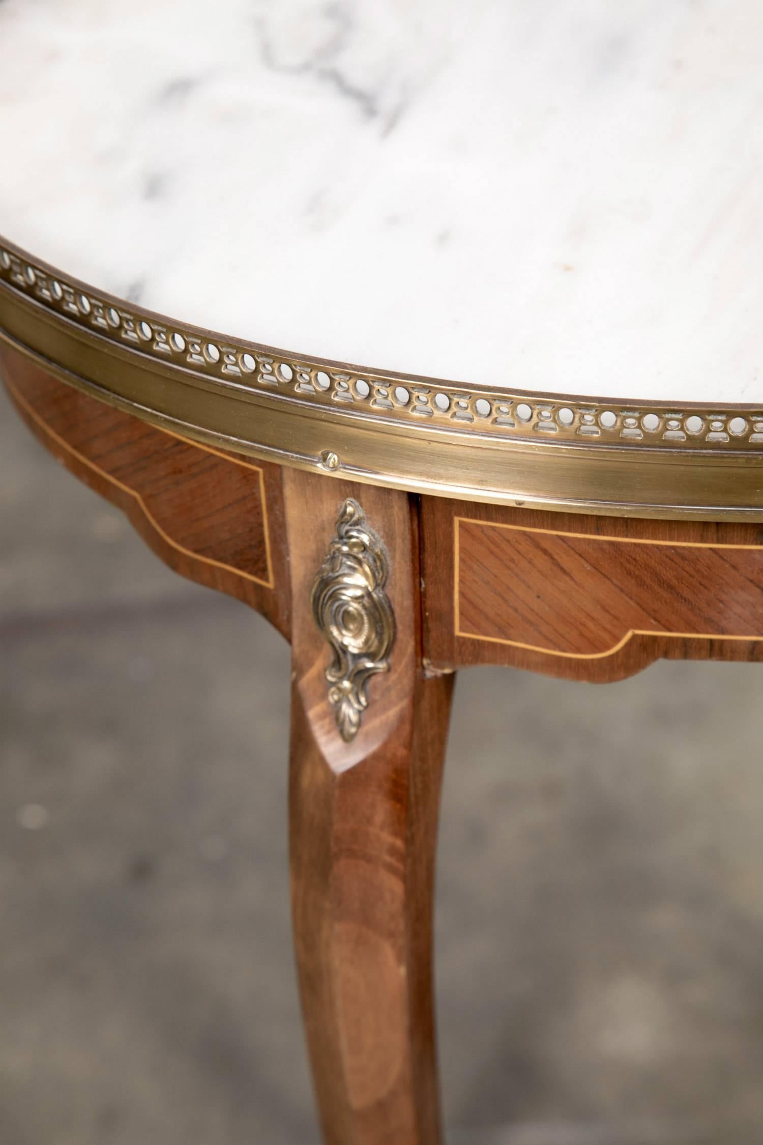 French Louis XV Style Oval Kingwood Bouillotte Table