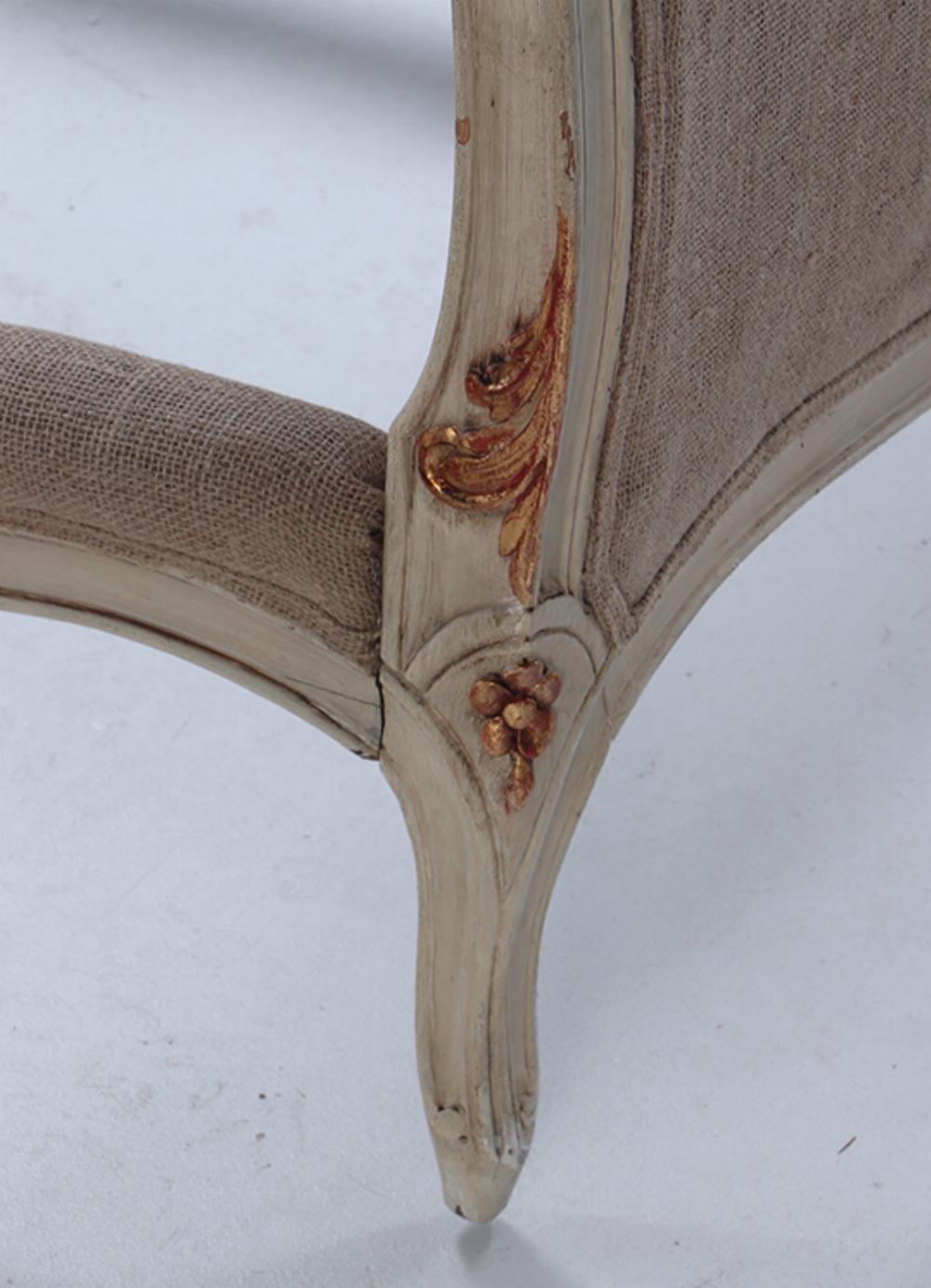 Mid-20th Century Louis XV style painted and gilt daybed C 1950
