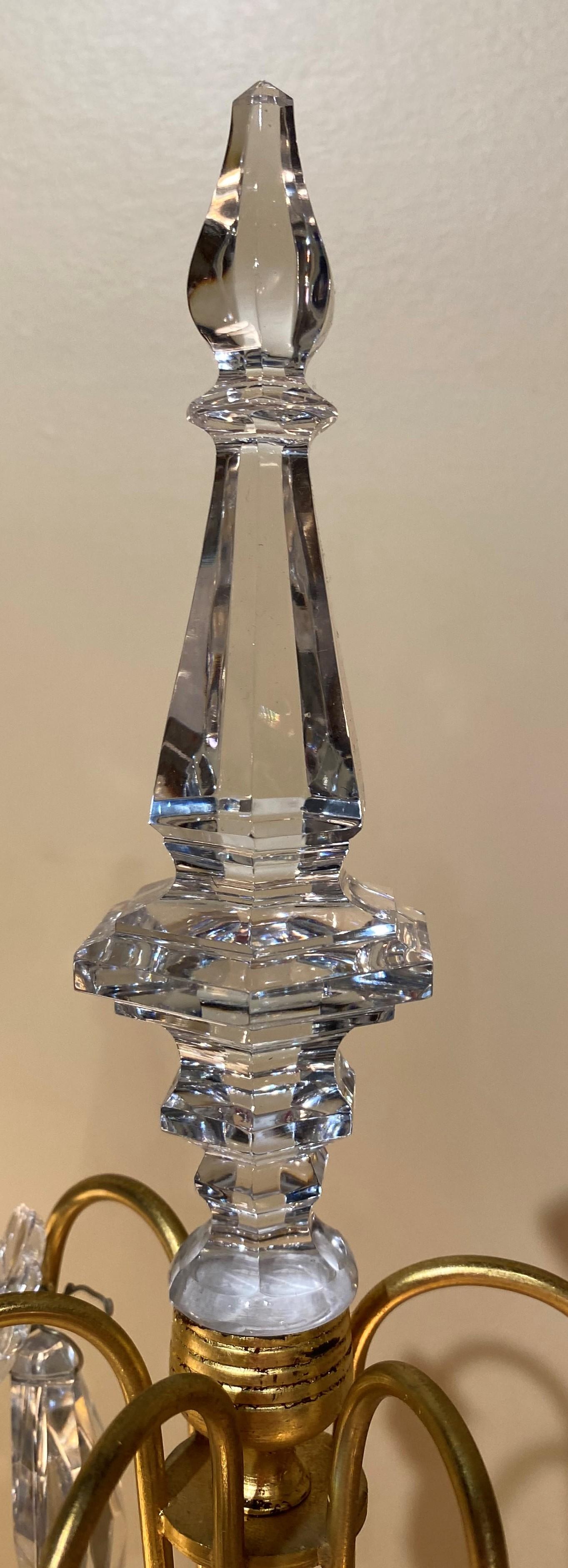 Garnituras de 3 Luces Pintadas y Doradas Estilo Luis XV con Prismas de Cristal Tallado en venta 6