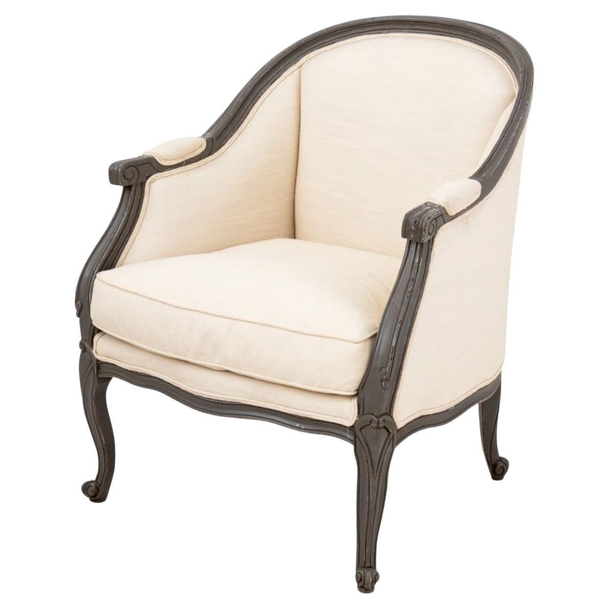 Louis XV Stil Gemaltes Wood Bergere im Angebot