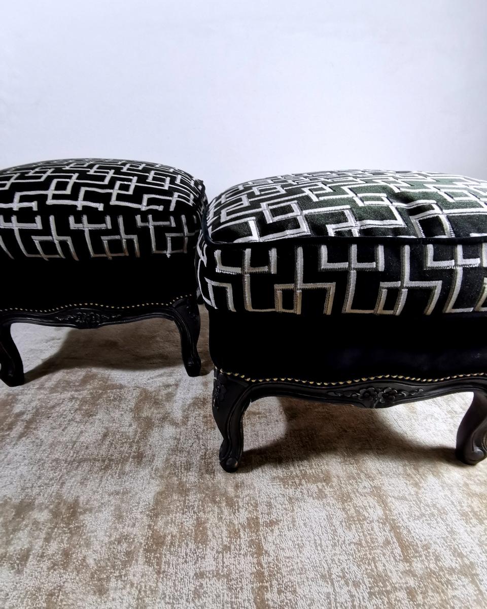 Louis XV Style Pair of French Poufs in Black Lacquered Wood 4