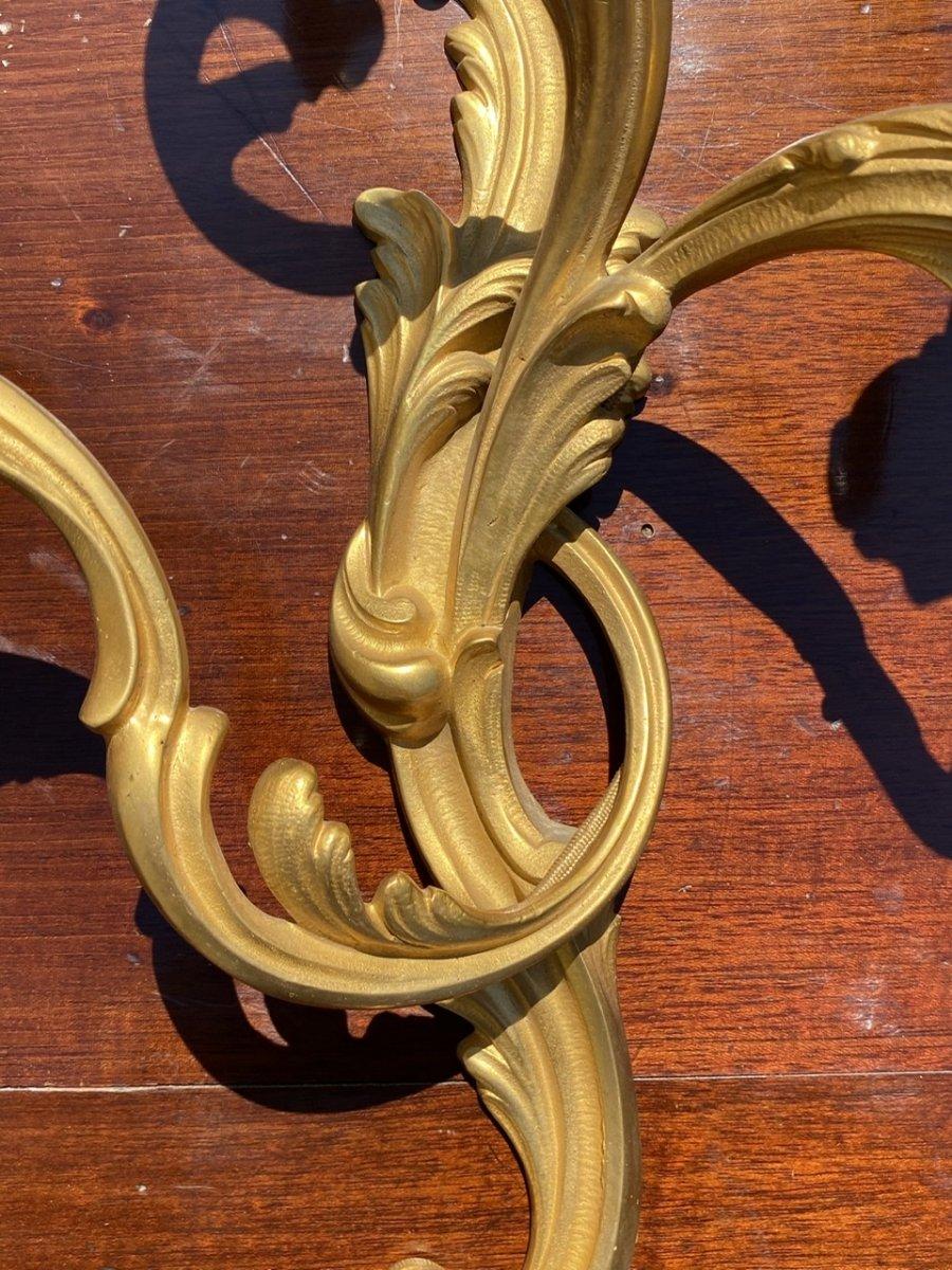 Louis XV Style, Pair of Gilt Bronze Sconces, 19th Century In Good Condition For Sale In Beaune, FR