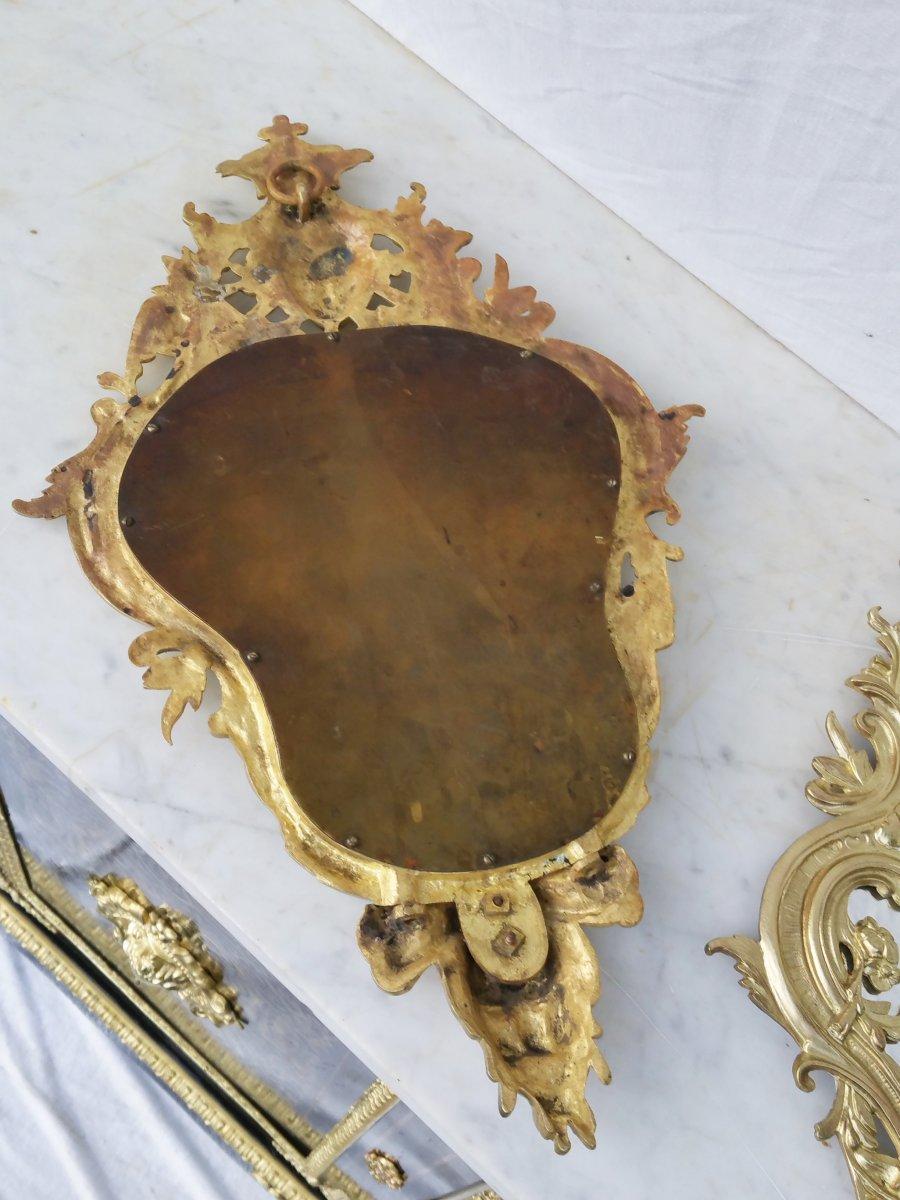 Louis XV Style Pair of Gilt Bronze Wall Mirrors, France, 19th Century In Good Condition In Paris, FR