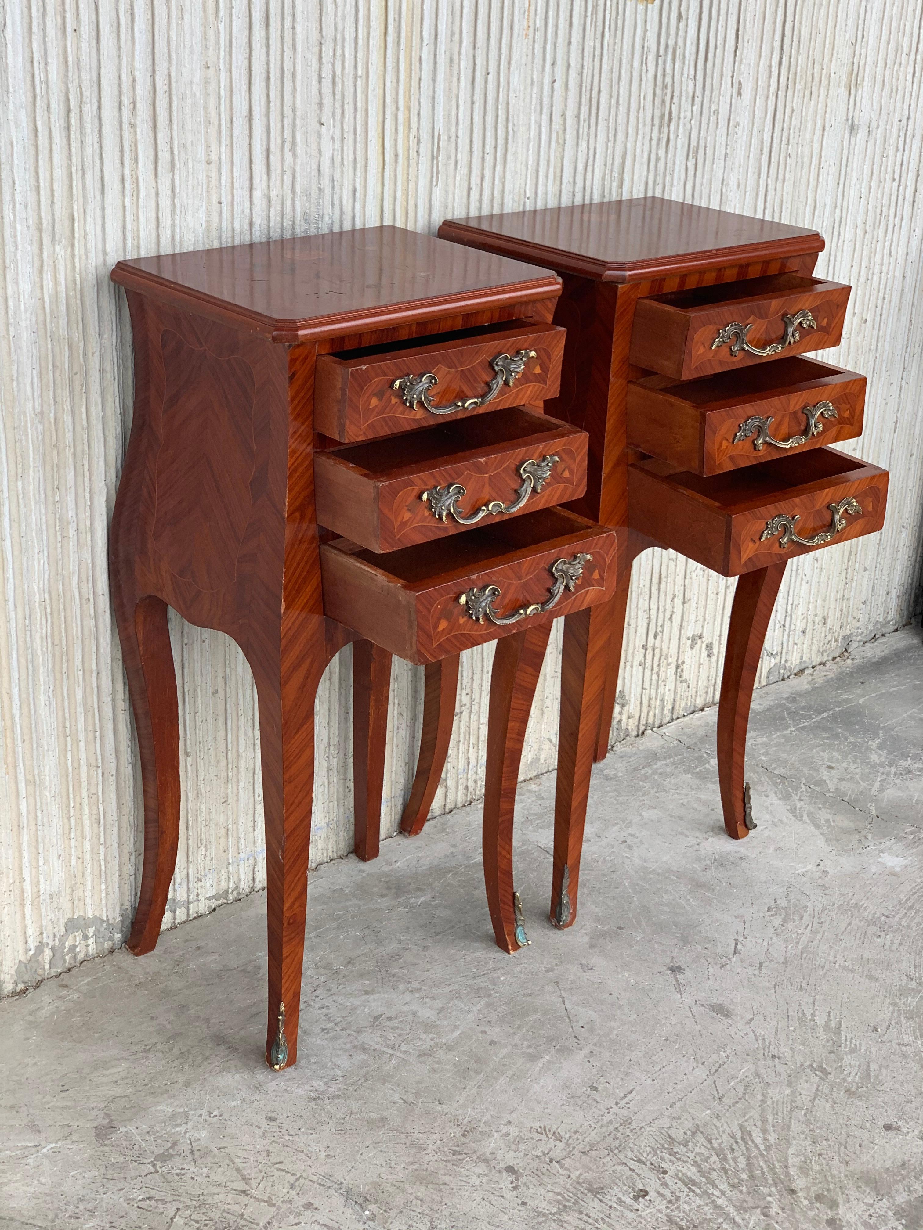 Louis XV Style Pair of Marquetry Nightstands with Three Drawers & Cabriole Legs 1