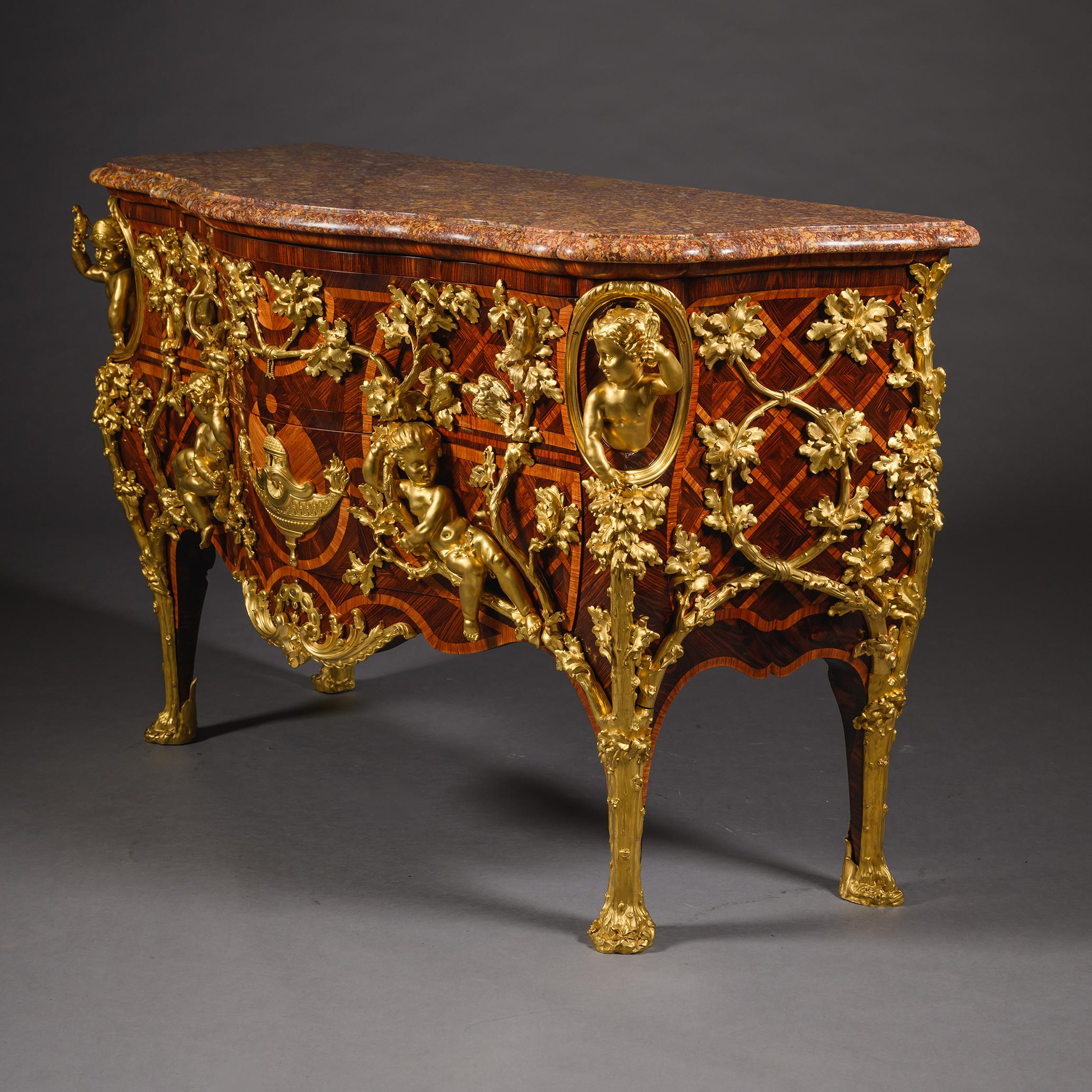 Commode in stile Luigi XV con intarsio di Cressent, Francia, 1880 ca. In condizioni buone in vendita a Brighton, West Sussex