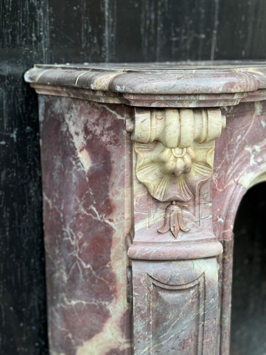 Louis XV Style Peach Blossom Marble Mantel, circa 1880 In Excellent Condition For Sale In Honnelles, WHT