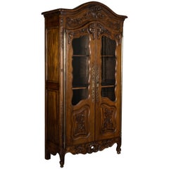Louis XV Style Provençal Vitrine or Display Cabinet Louis XV Style Provençal Vitrine or Display Cabinet