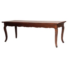 Provinzieller Eichen-Esszimmertisch im Louis XV-Stil