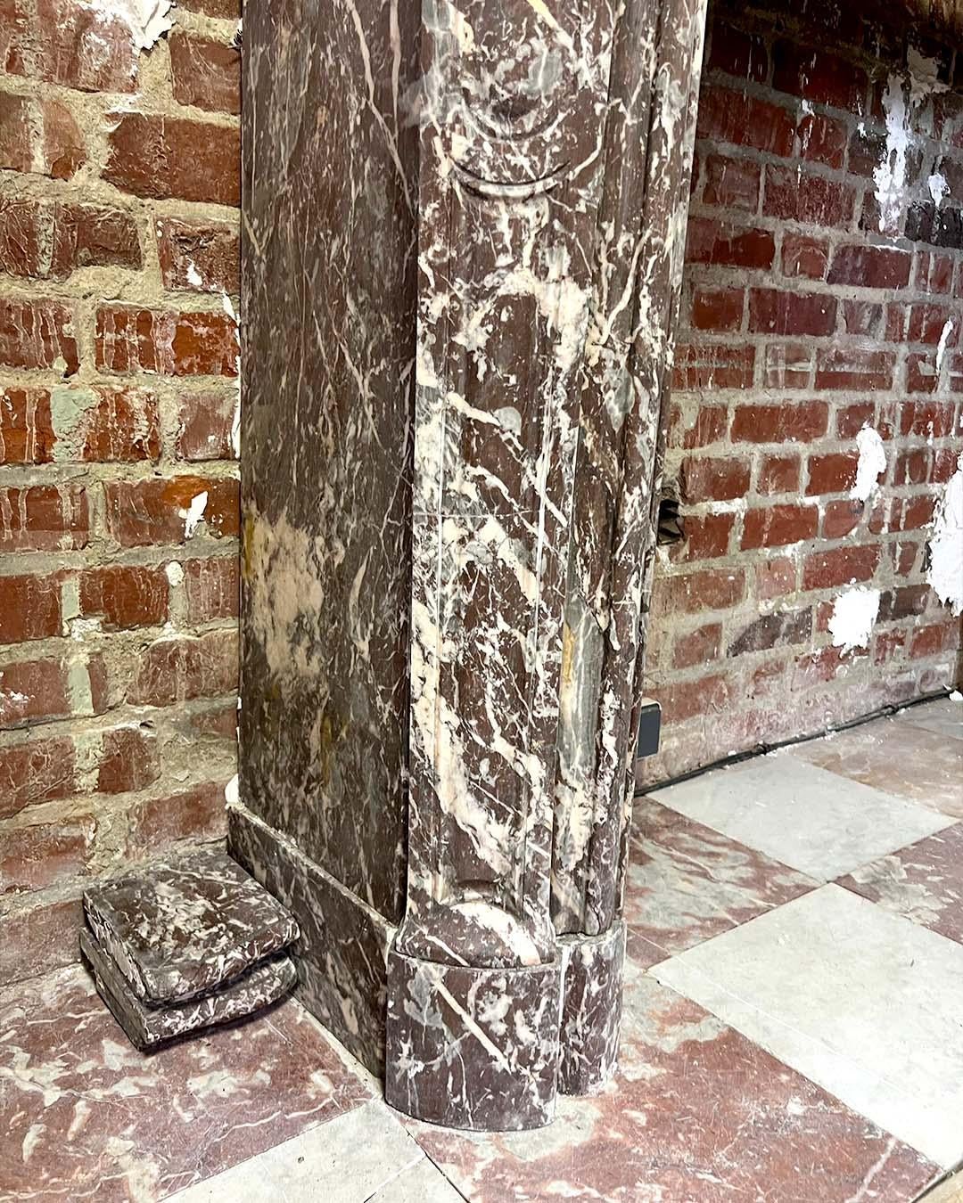 Louis XV Style Red Marble Fireplace with Shell Motif, circa 19th Century For Sale 2