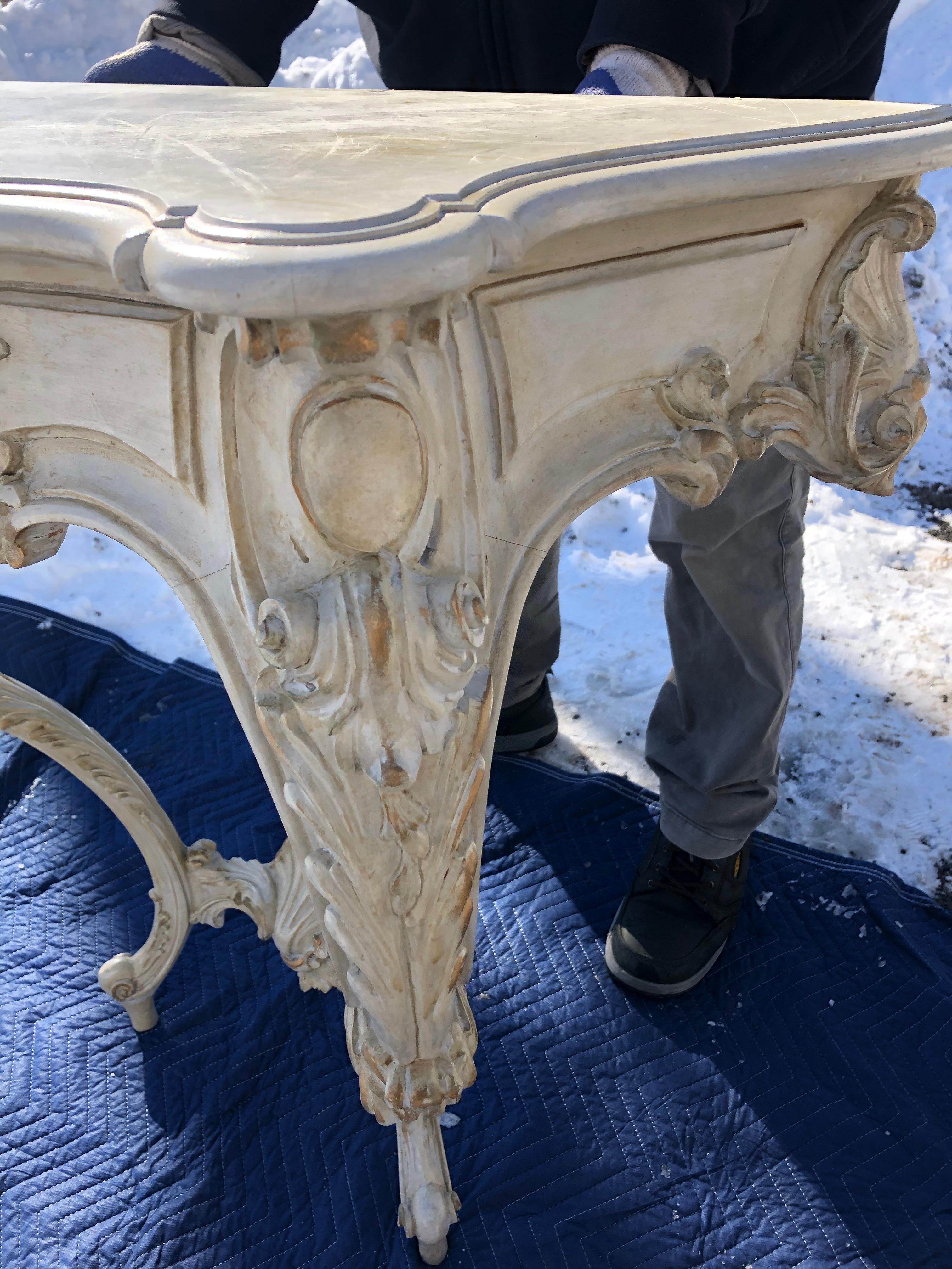 Louis XV Style Relief Carved Antiqued Ivory Painted Parcel-Gilt Console Table For Sale 5
