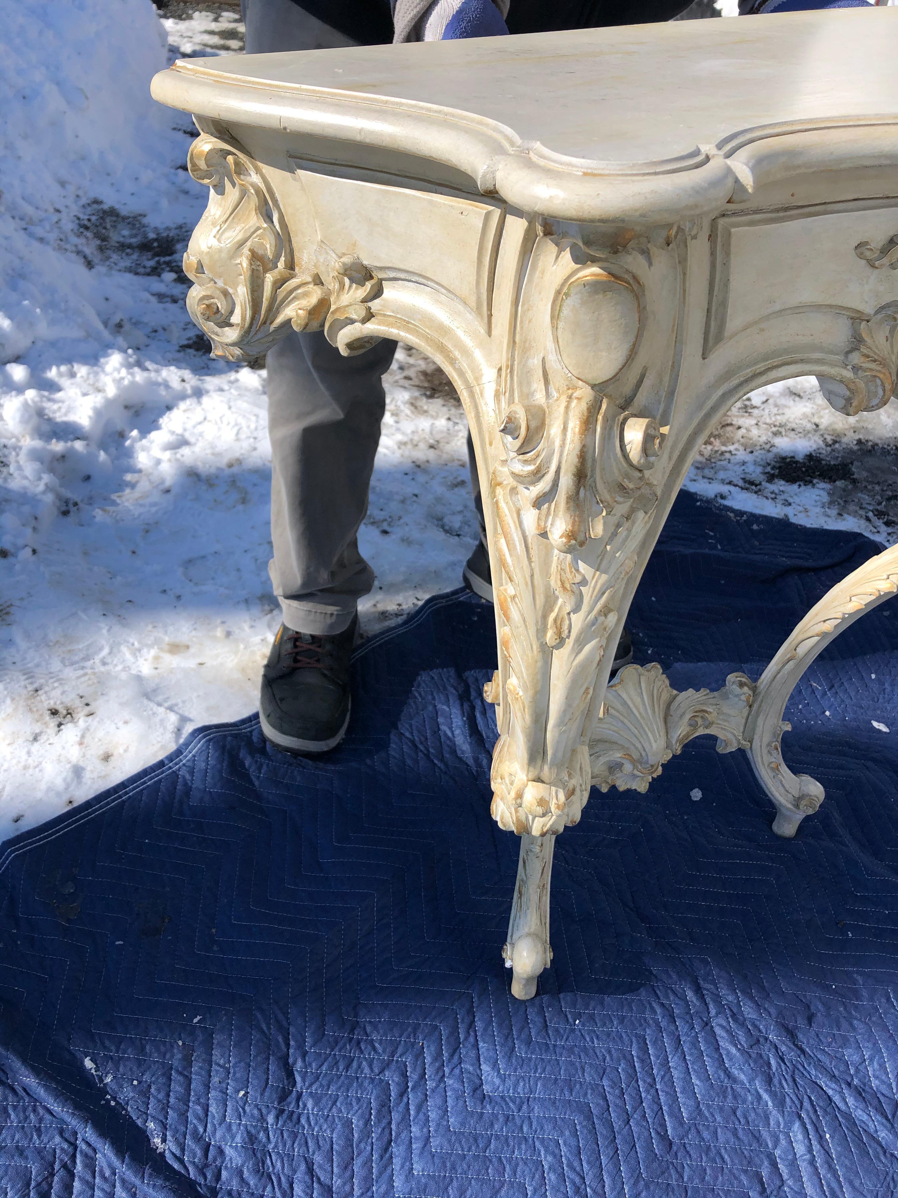 Louis XV Style Relief Carved Antiqued Ivory Painted Parcel-Gilt Console Table For Sale 7