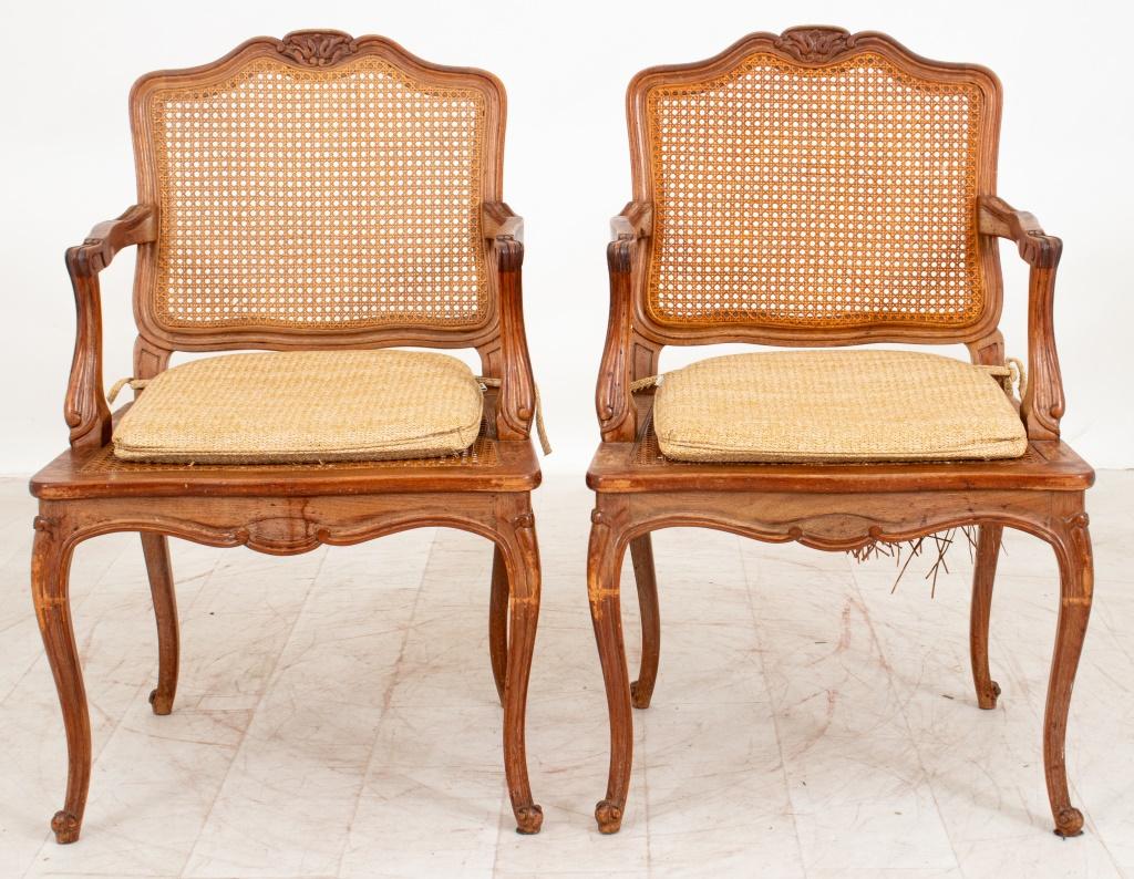 Louis XV Style Set of Caned Beechwood Chairs, 6 5