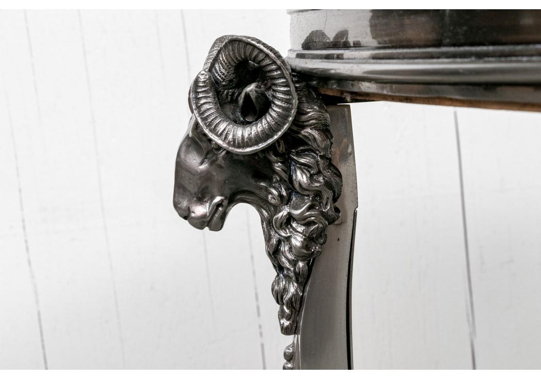 Table d'appoint de style Louis XV en bronze argenté et marbre noir de Belgique Gueridon en vente 6